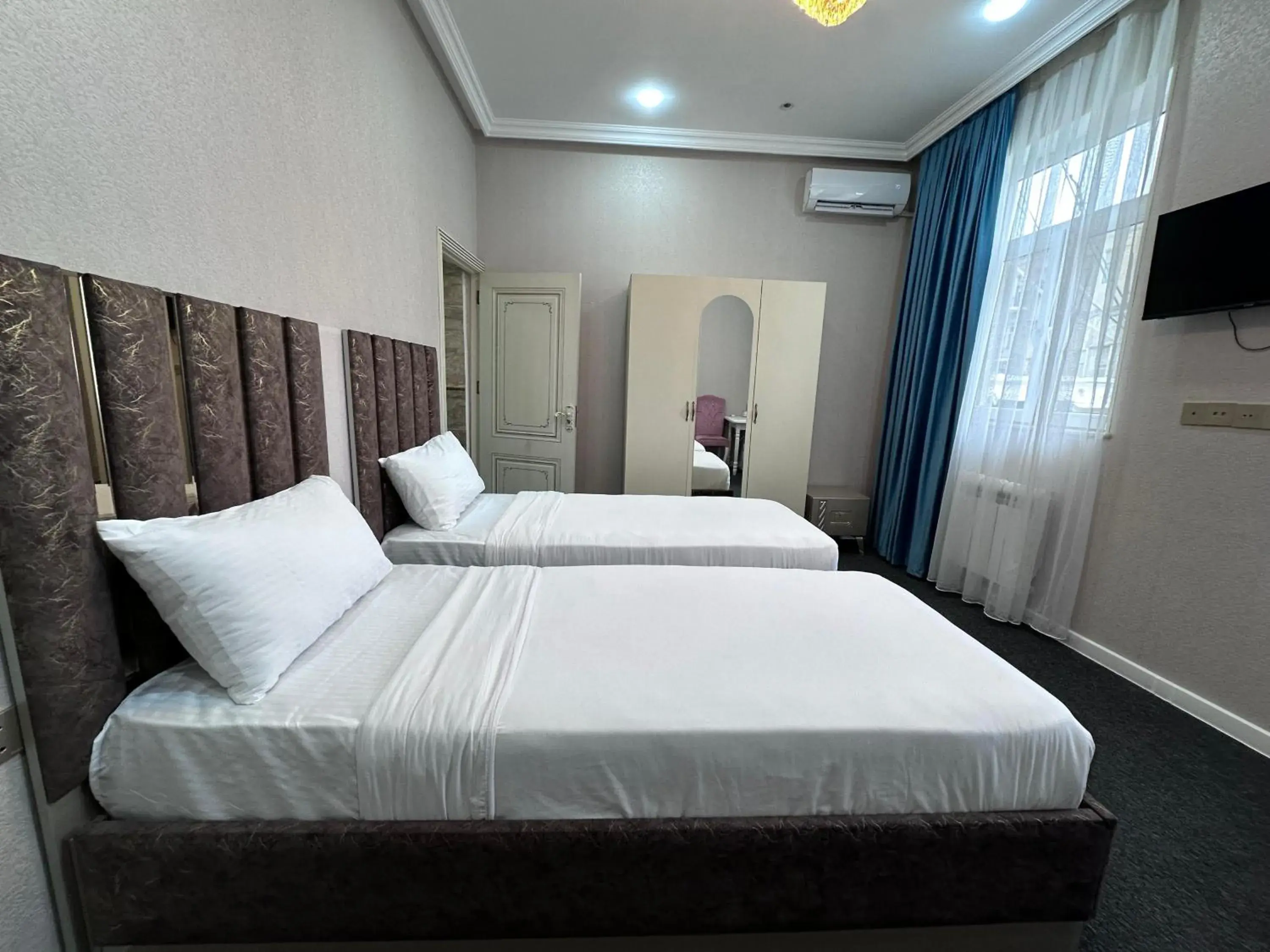 Standard Twin Room in Central City Hotel Standard Twin Room in Central City Hotel