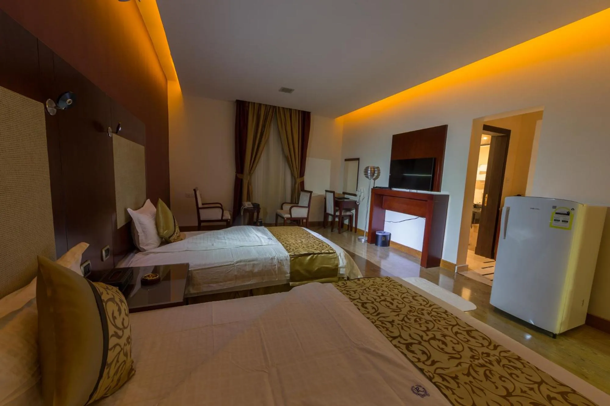 Bedroom, Bed in رؤوم ان للشقق الفندقية-Raoum Inn Hotel Apartments