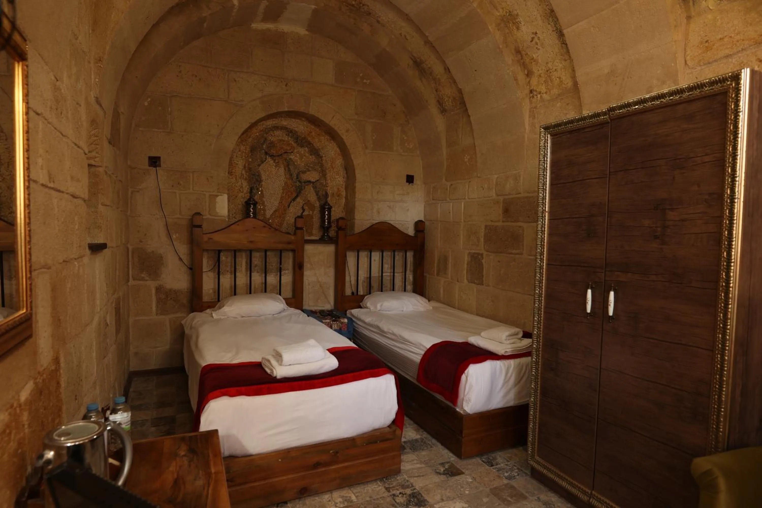 Artium Cave Hotel