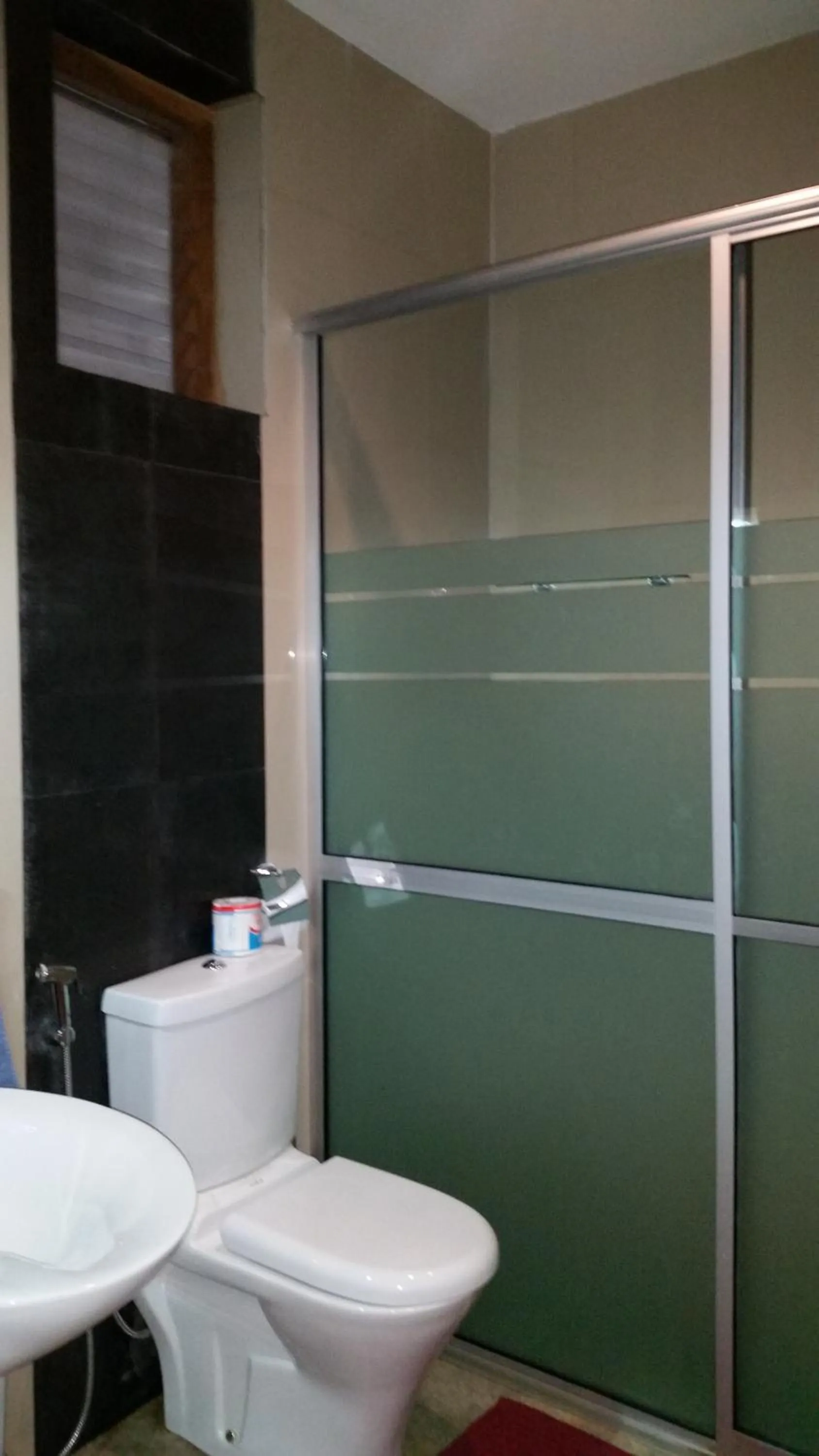 Shower in Lakshmis Hotel Ella