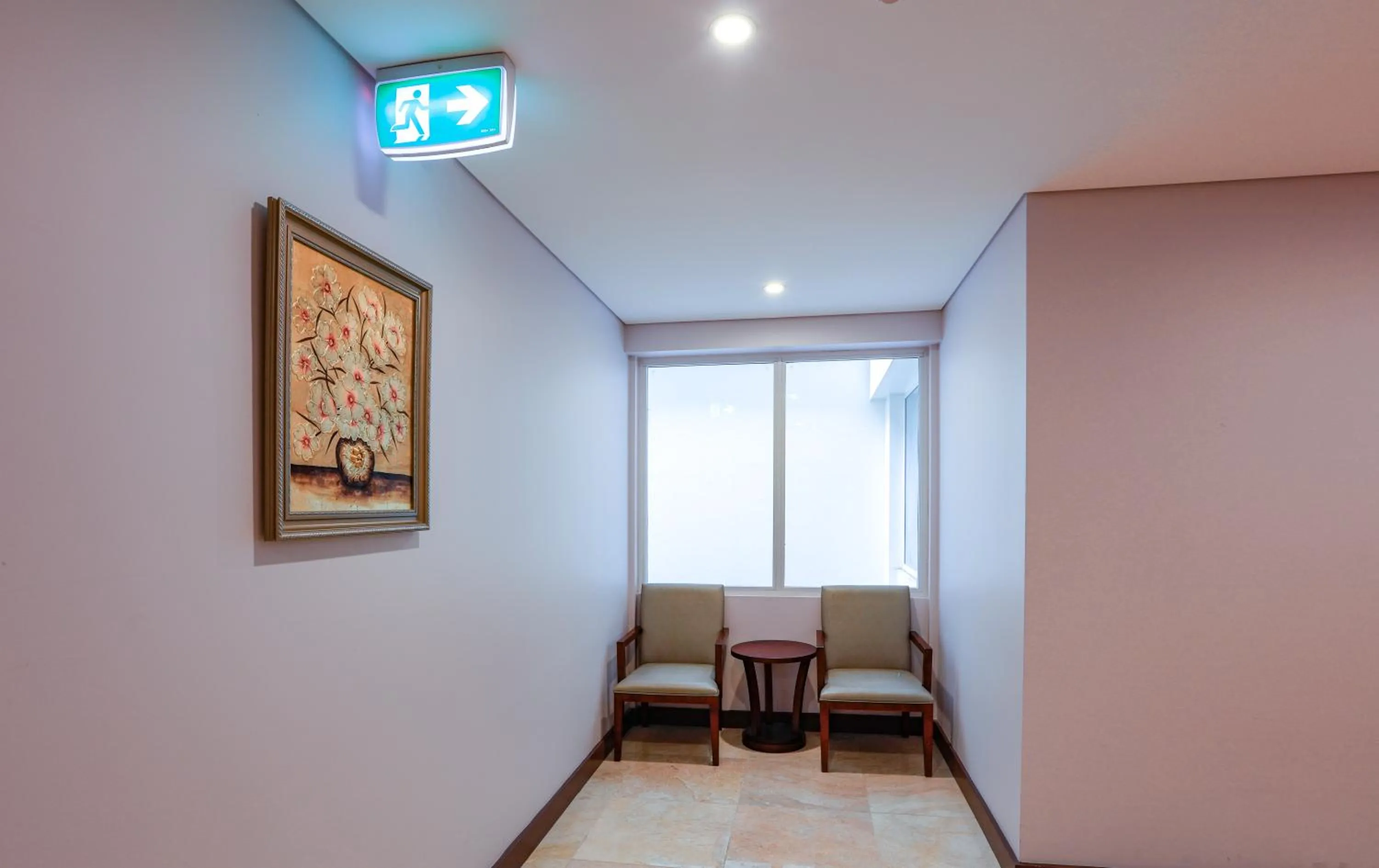 Property building in Megaboom City Hotel