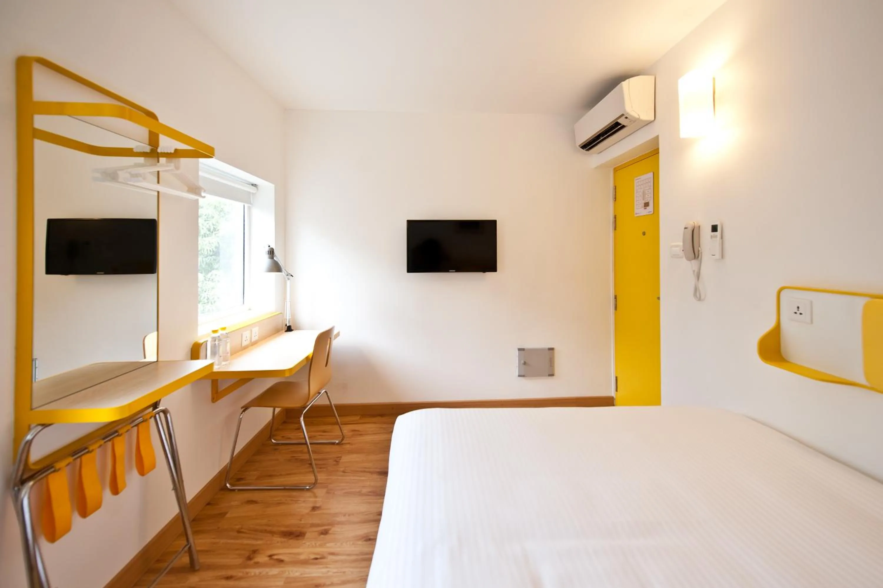 Bed in bloomrooms @ Indiranagar