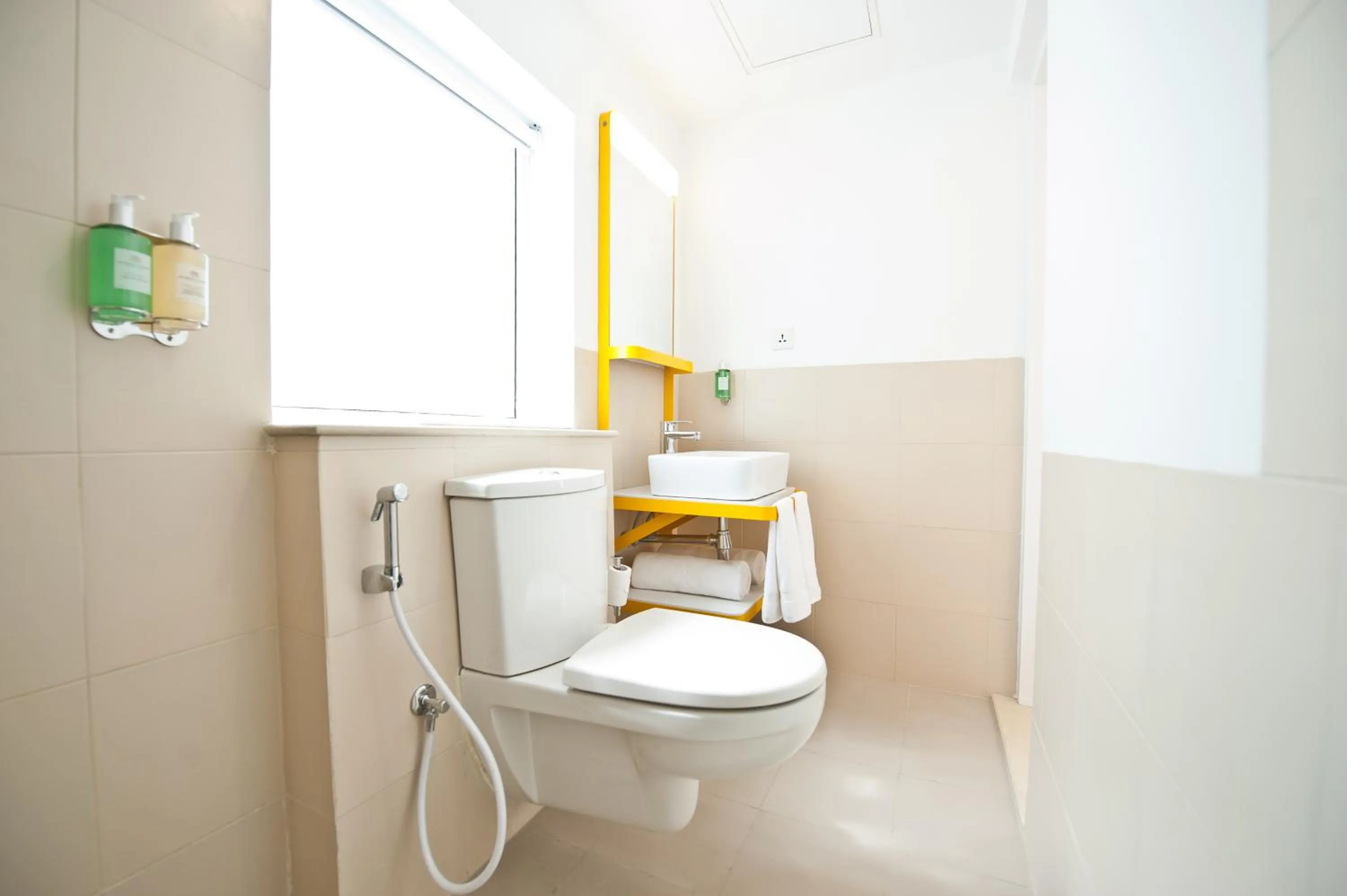 Toilet in bloomrooms @ Indiranagar