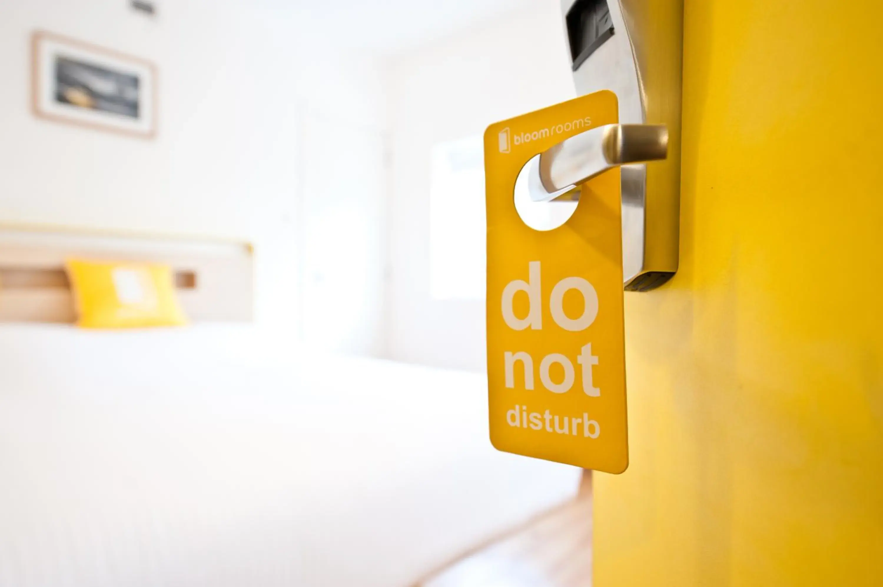 Bedroom in bloomrooms @ Indiranagar Bedroom in bloomrooms @ Indiranagar