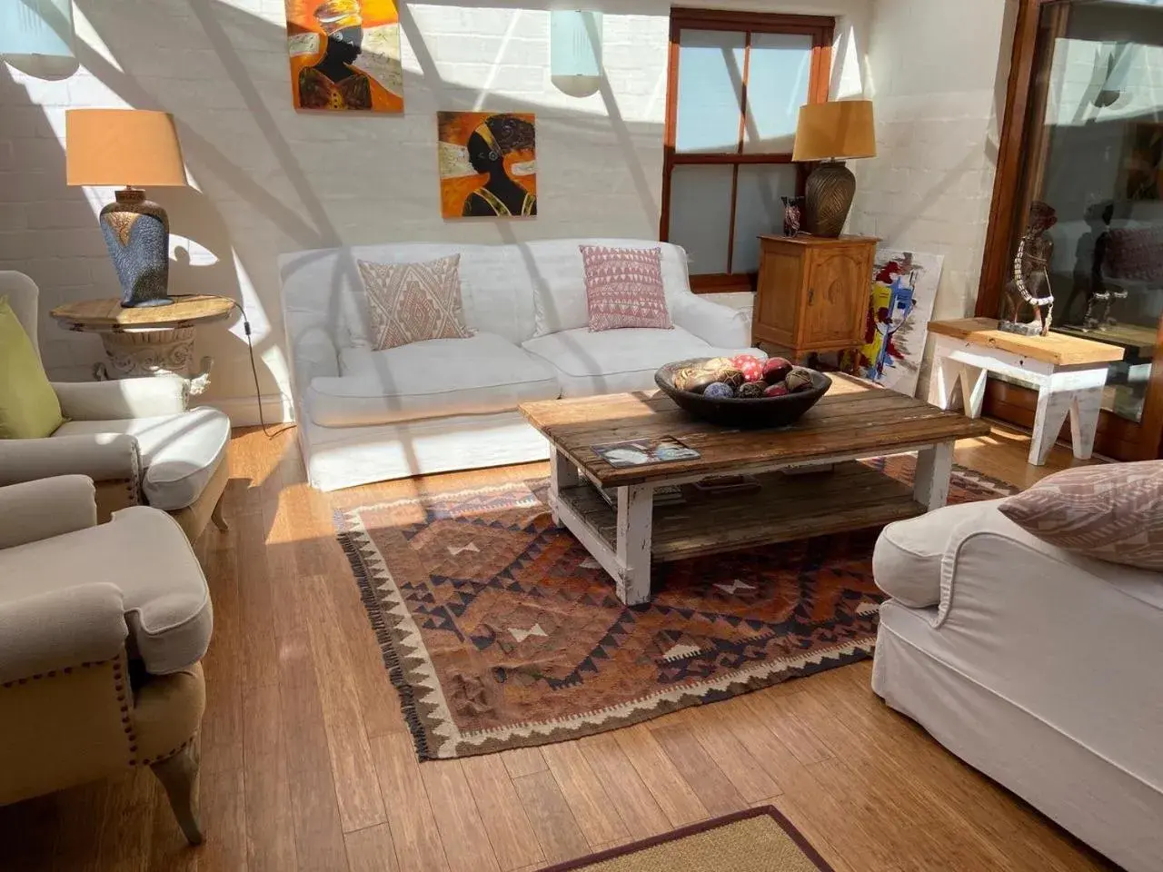 Lounge or bar in Summit Place Guesthouse Lounge or bar in Summit Place Guesthouse