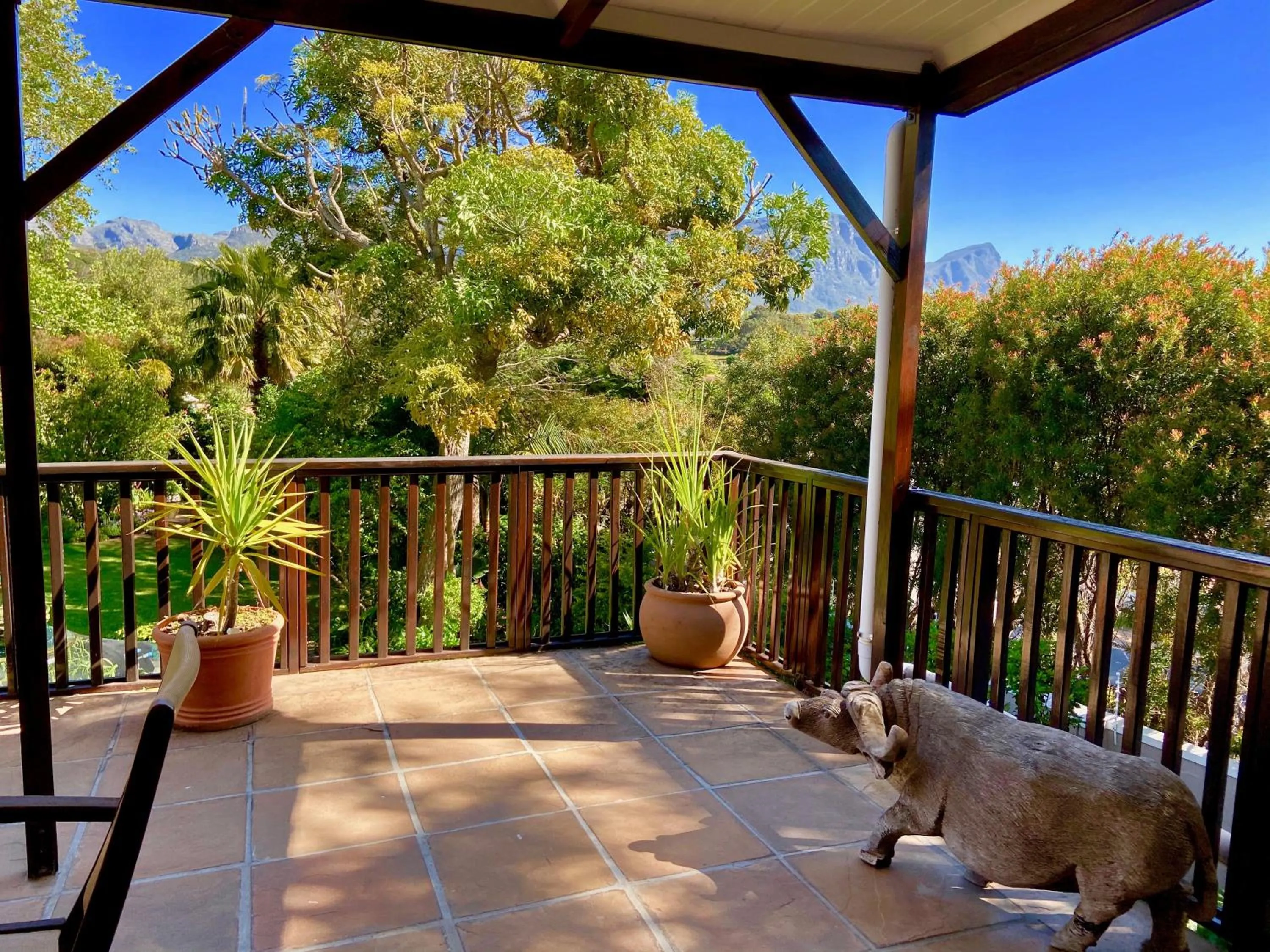 Balcony/Terrace in Summit Place Guesthouse