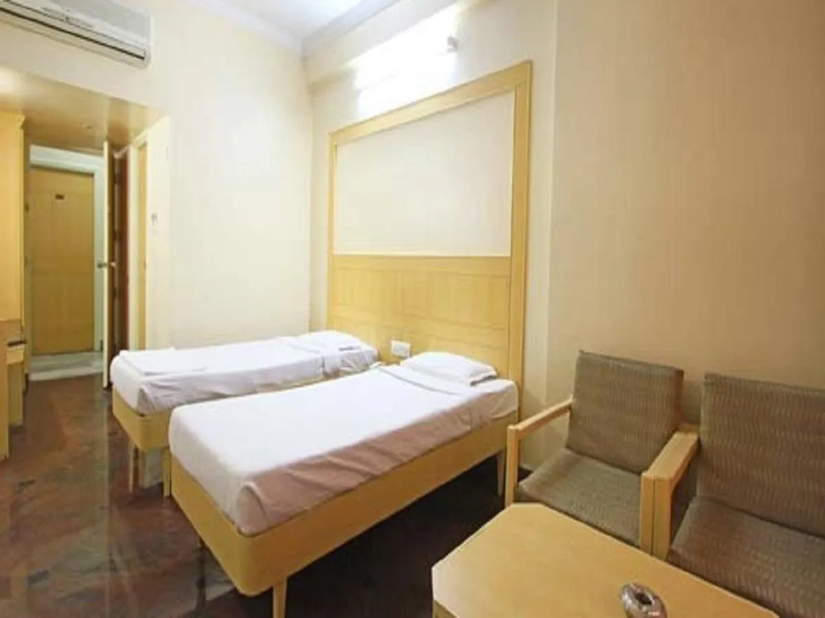 Bed in Raj classic inn