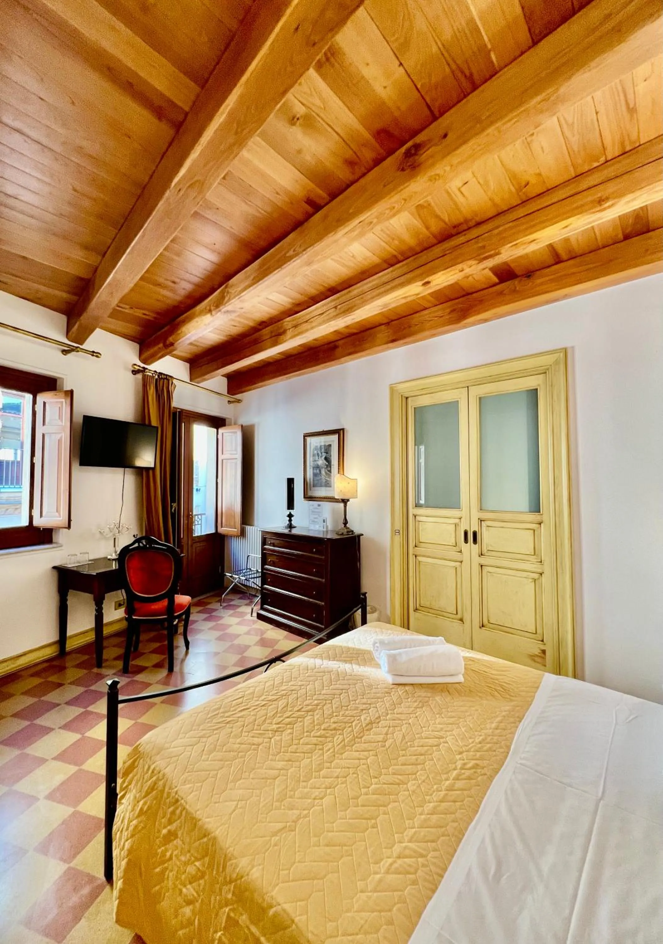 Bed in Atenea Luxury Suites - Atenea Collection