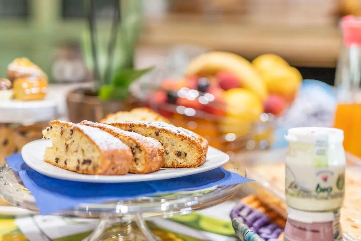 Breakfast in Villa Flumini