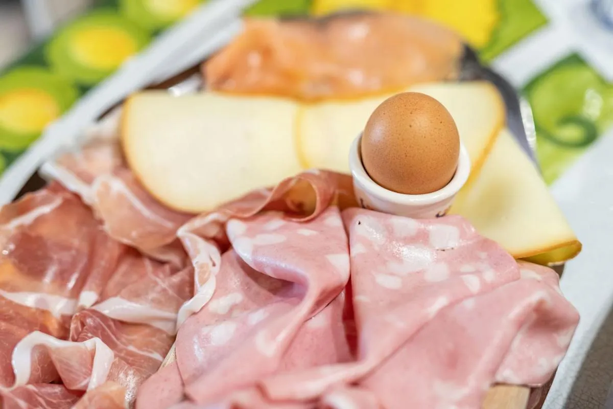 Breakfast in Villa Flumini