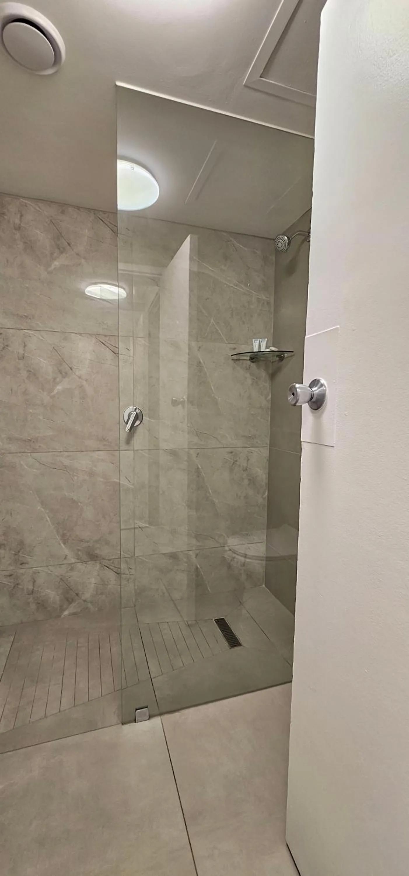 Shower in Albany Hotel