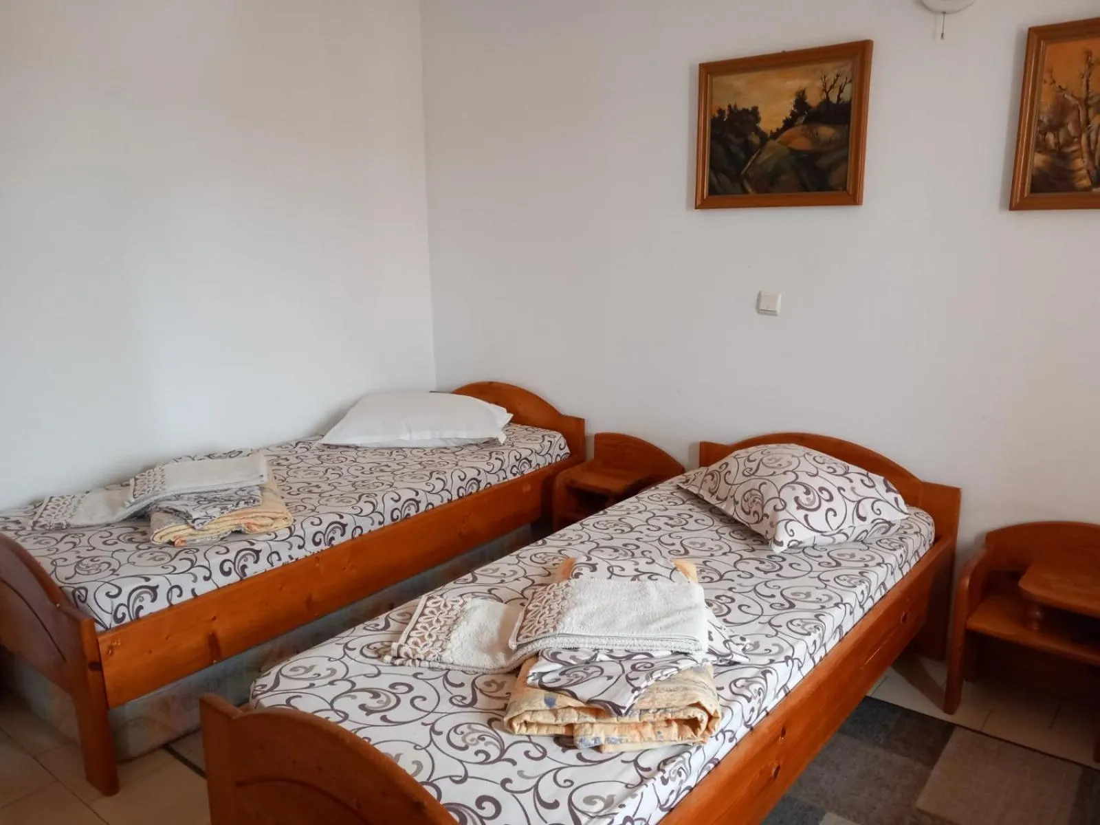 Photo of the whole room, Bed in Hotel Mishel