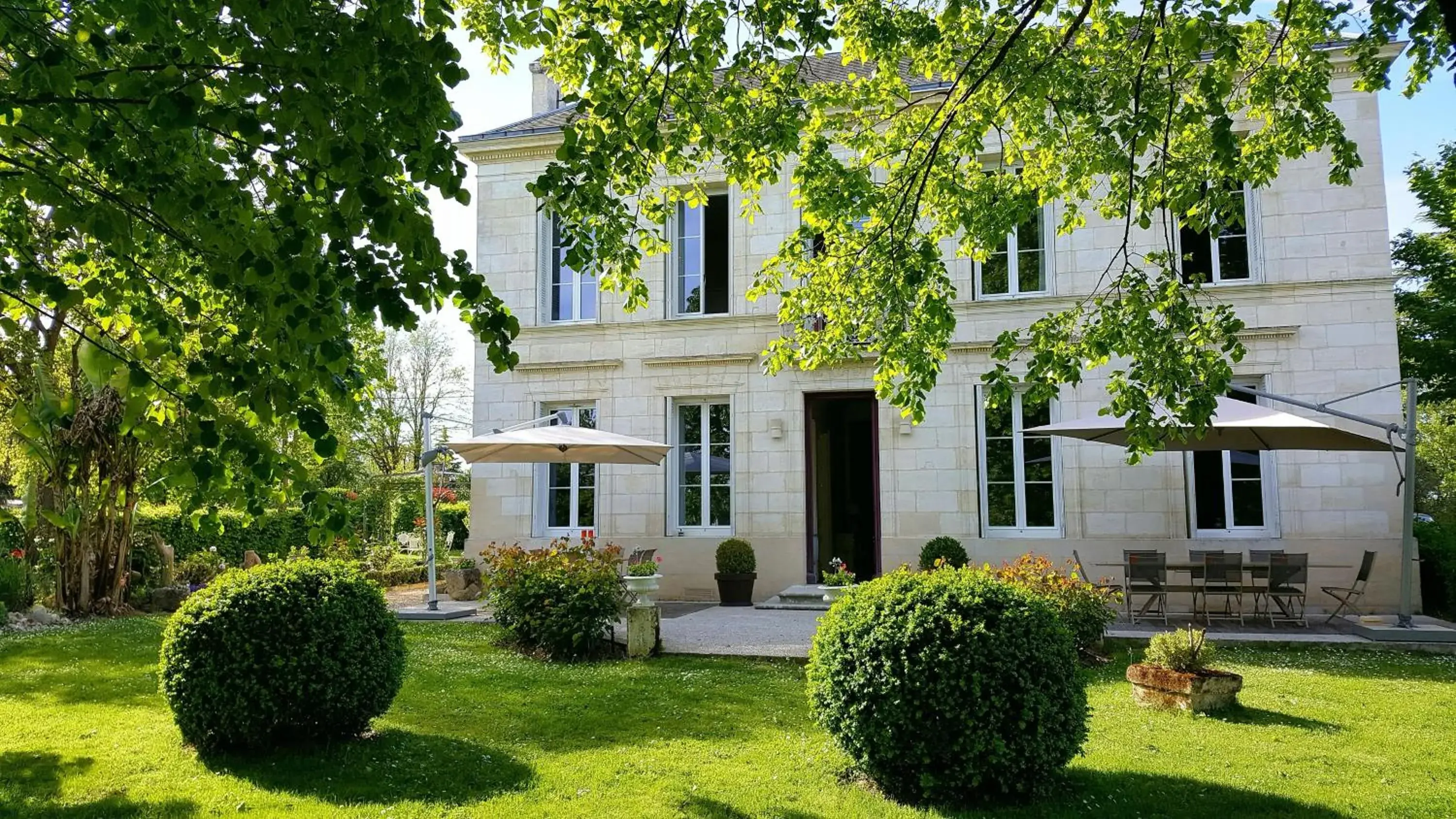 L'ESCALE DE BEL AIR Chambres d'hôtes L'ESCALE DE BEL AIR Chambres d'hôtes
