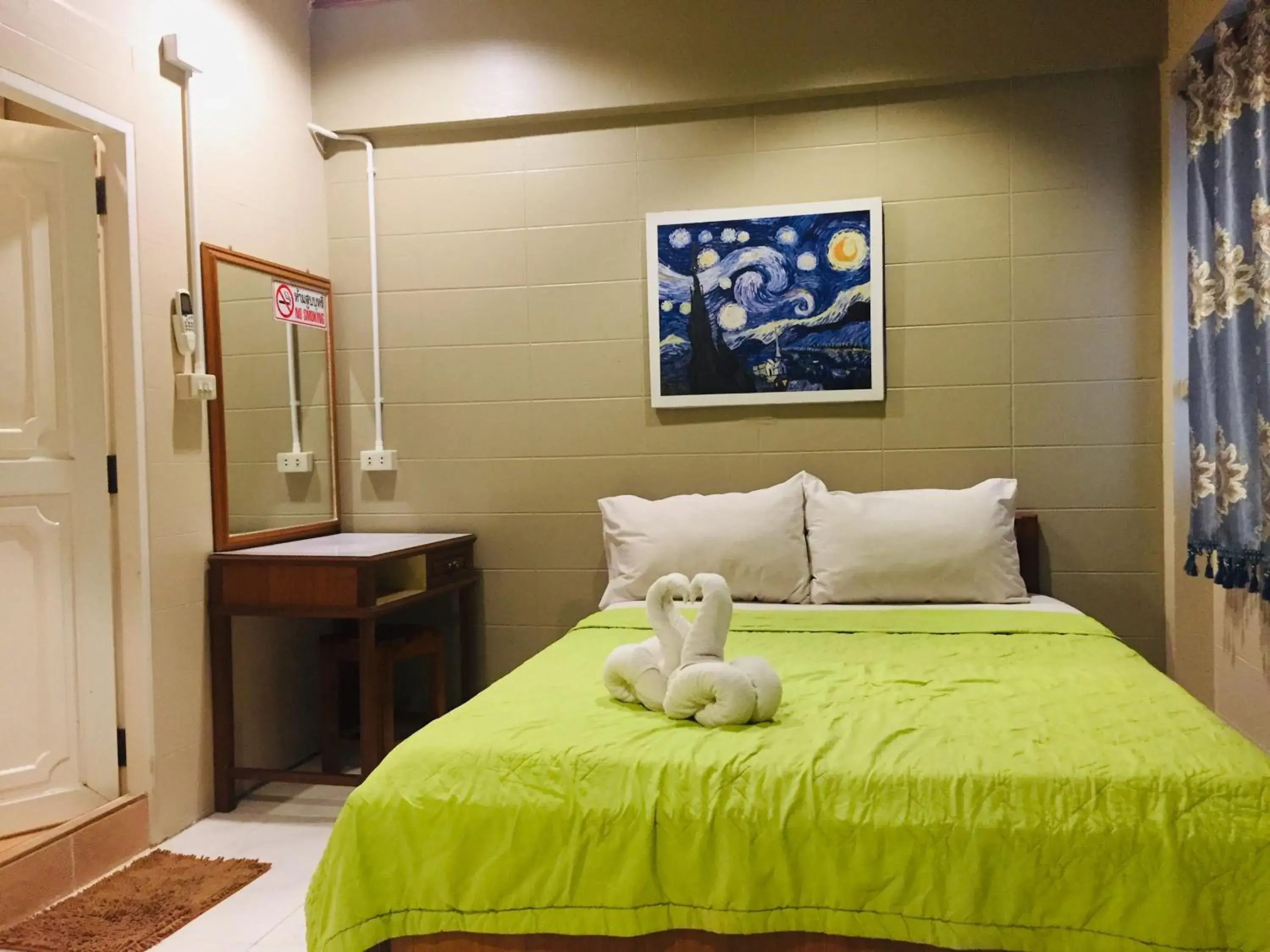 Bed in Nett Hotel Bed in Nett Hotel