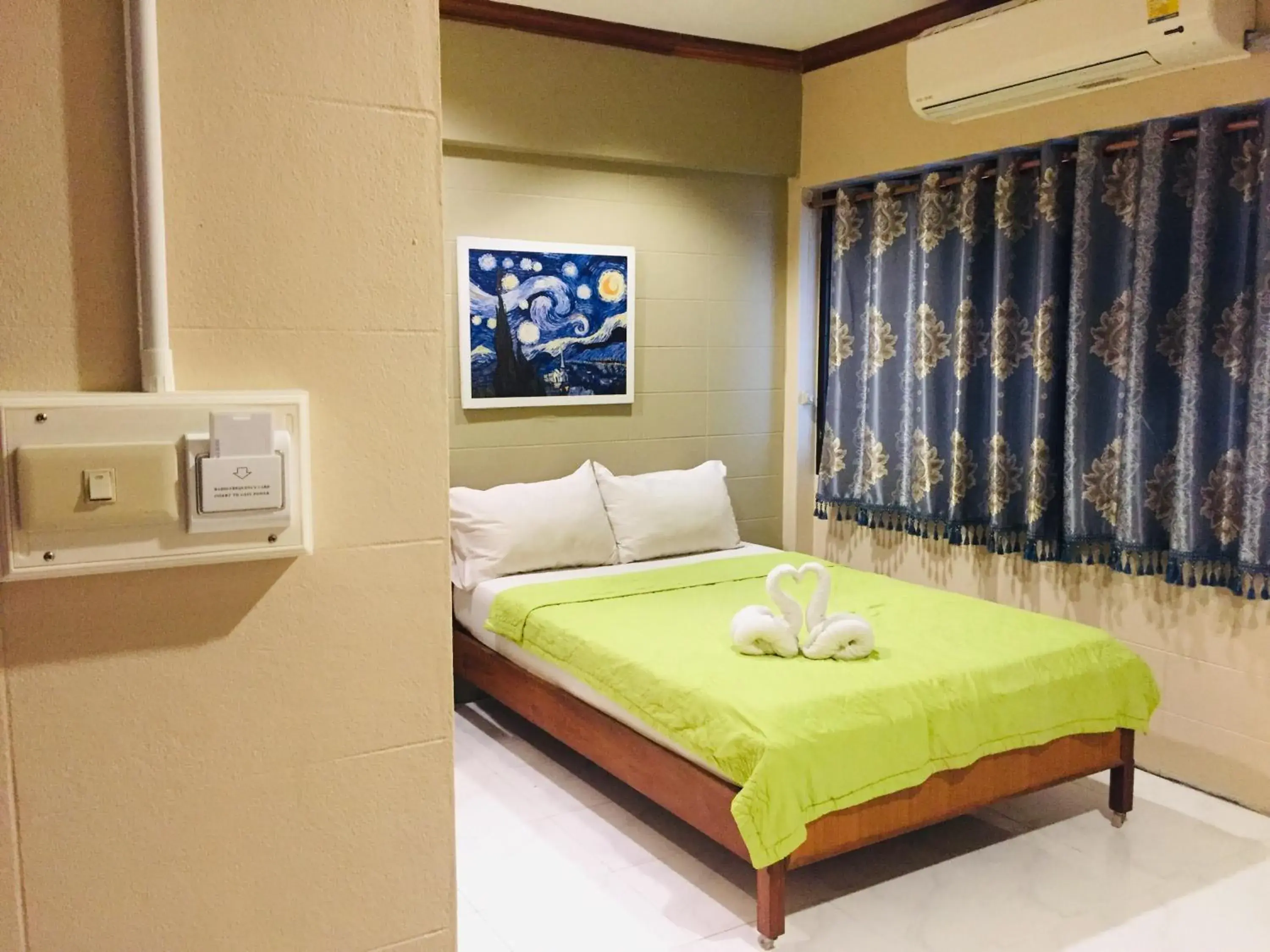 Bed in Nett Hotel Bed in Nett Hotel