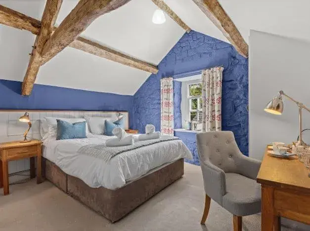 King Room with Mountain View in Y Meirionnydd Boutique Hotel King Room with Mountain View in Y Meirionnydd Boutique Hotel