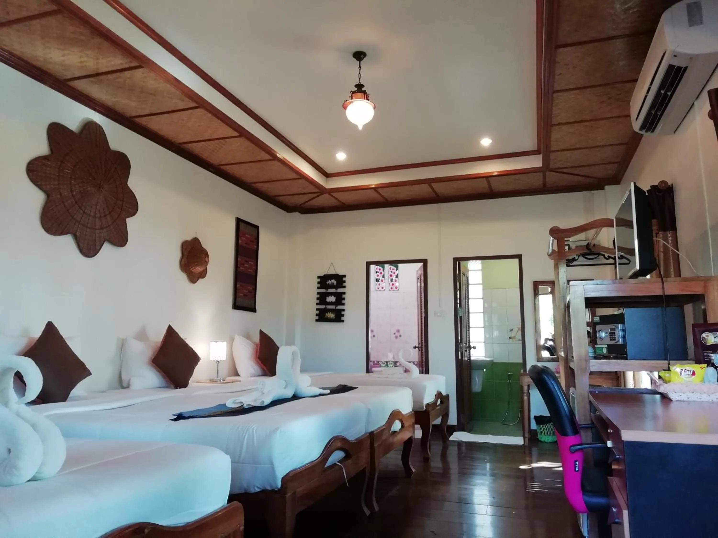 Bedroom, Bed in Macura Resort