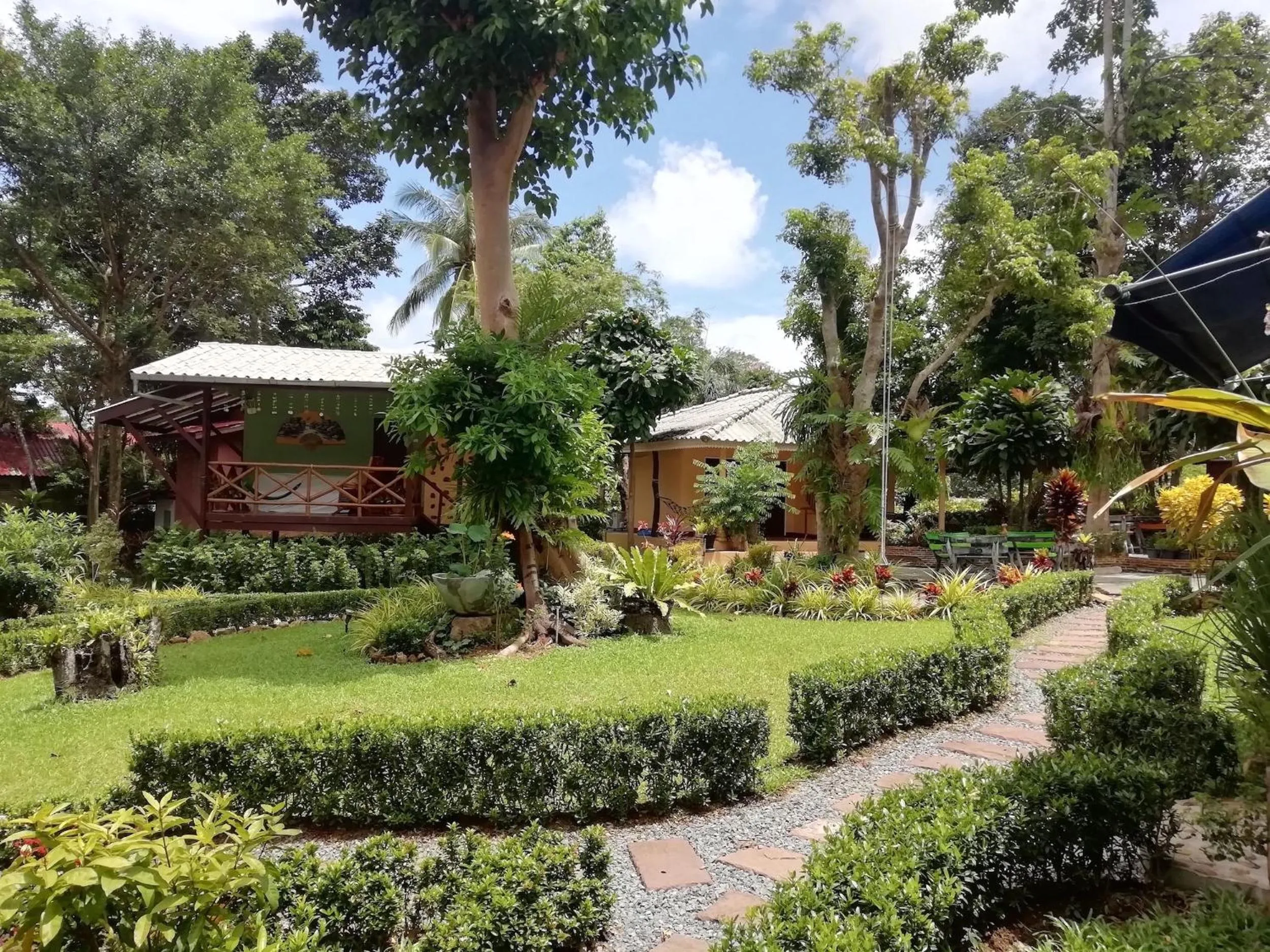 Garden in Macura Resort