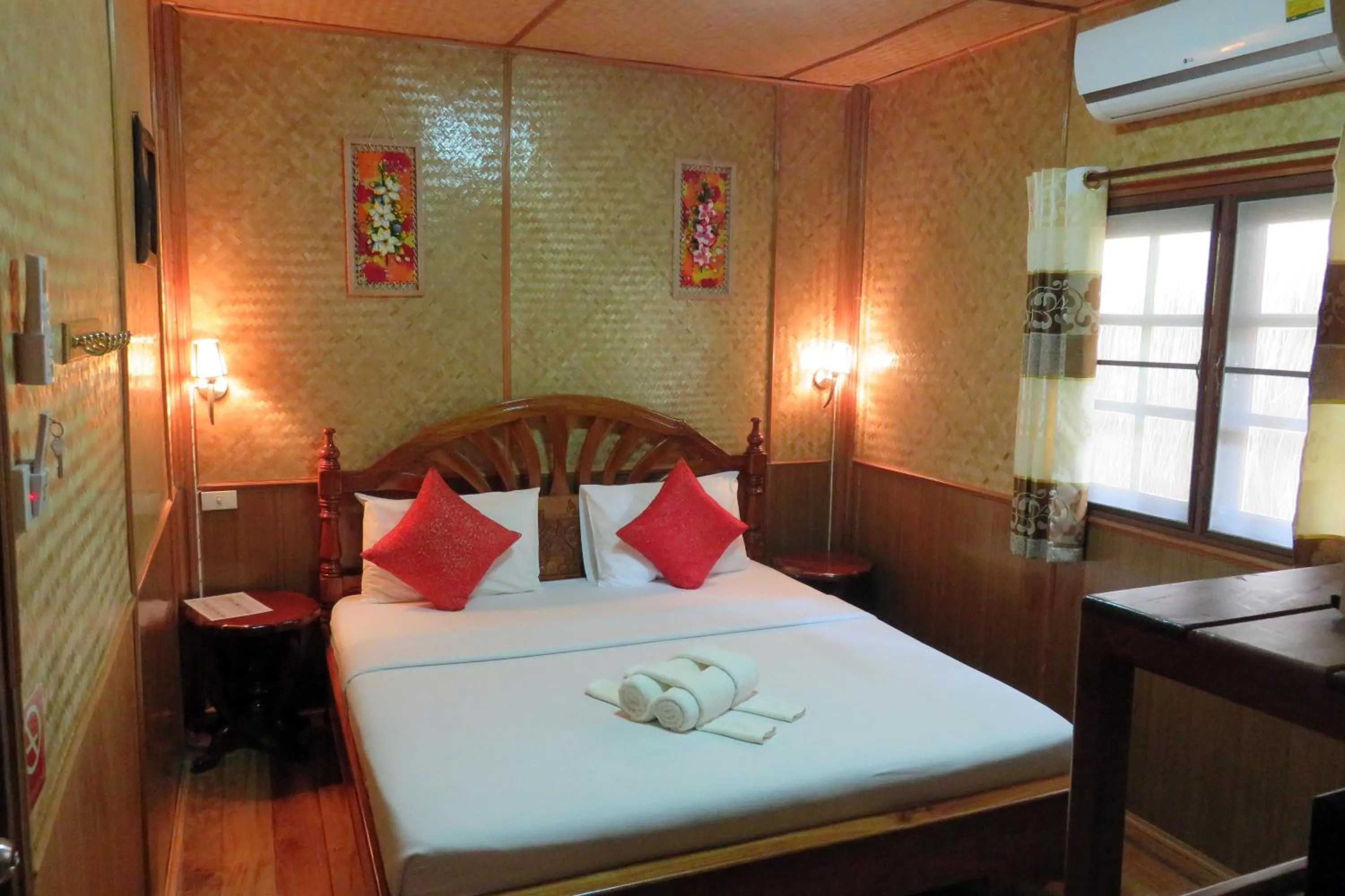 BBQ facilities, Bed in Macura Resort