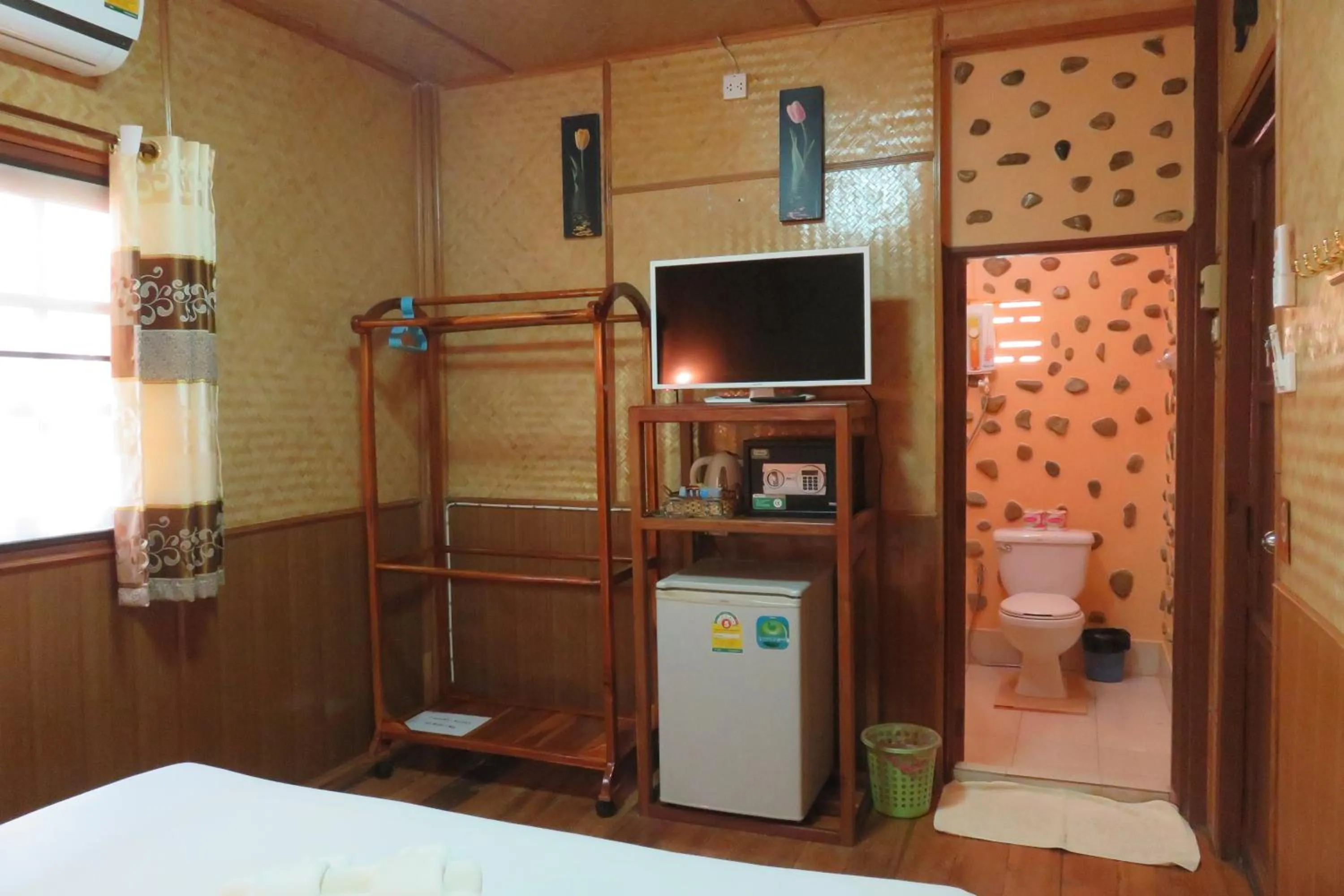 TV and multimedia, Bed in Macura Resort