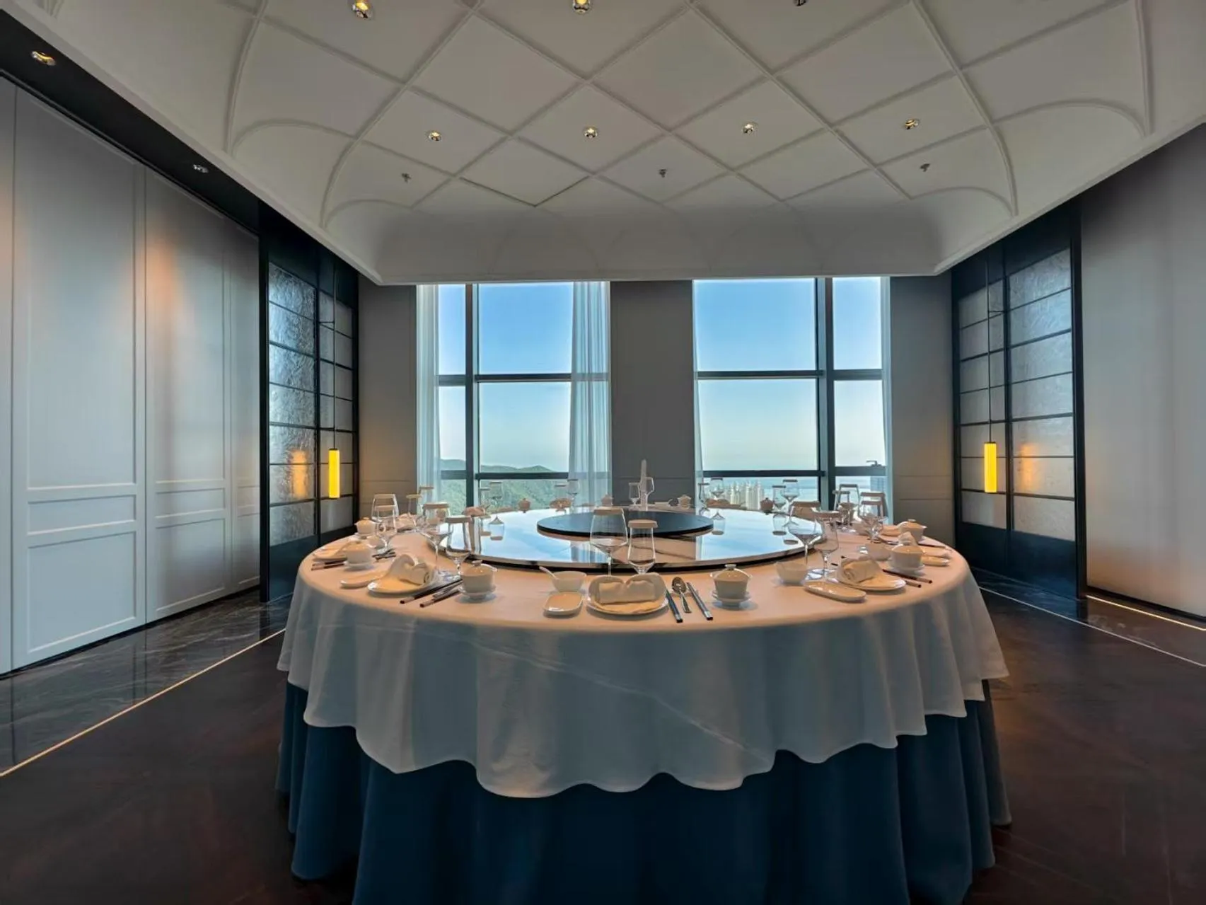 Restaurant/places to eat in Pan Pacific Hotel, Dalian