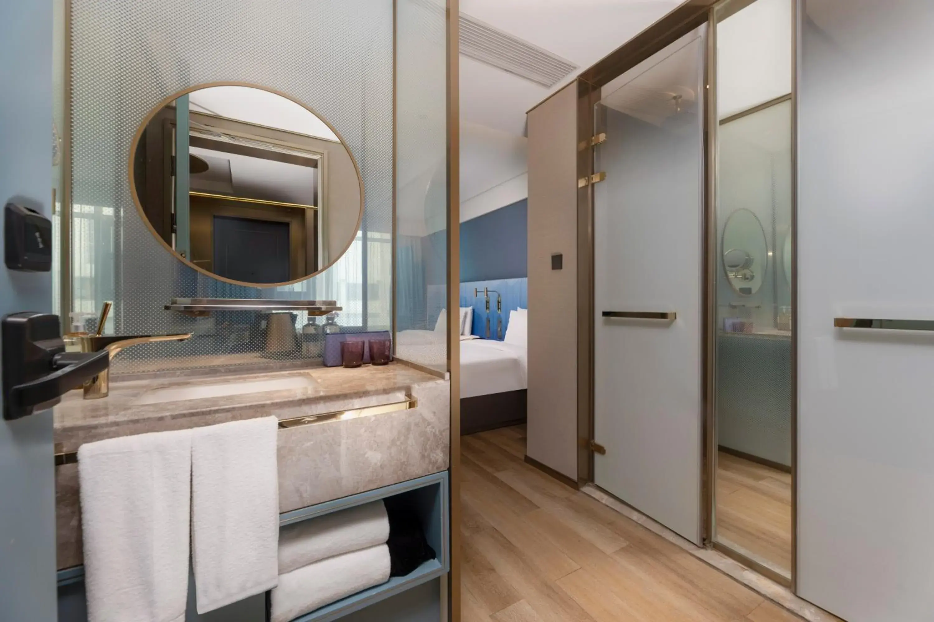 Twin Room in Manxin Hotel, Guanqian Street, Suzhou Twin Room in Manxin Hotel, Guanqian Street, Suzhou