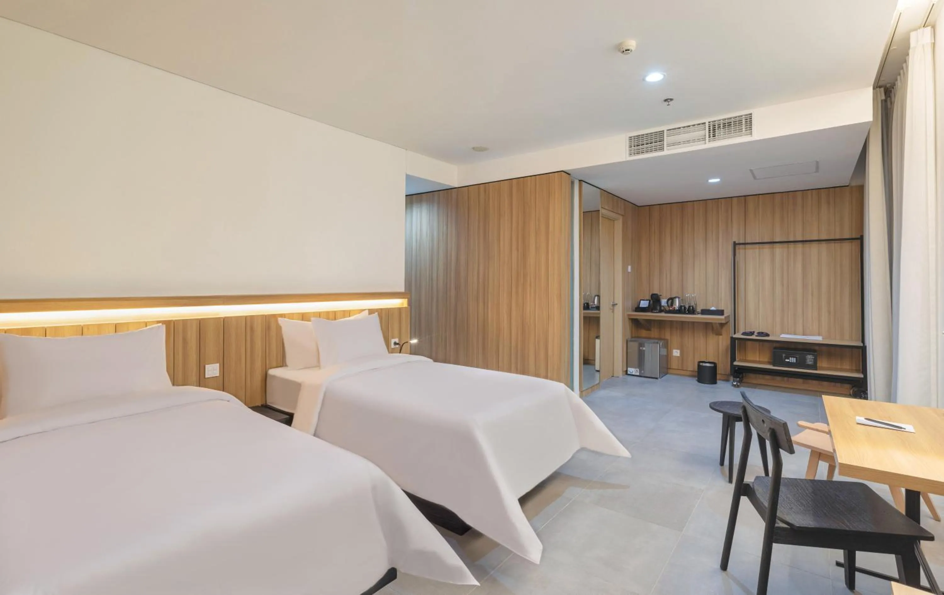 Bed in Paviliun Raden Saleh, ARTOTEL Curated