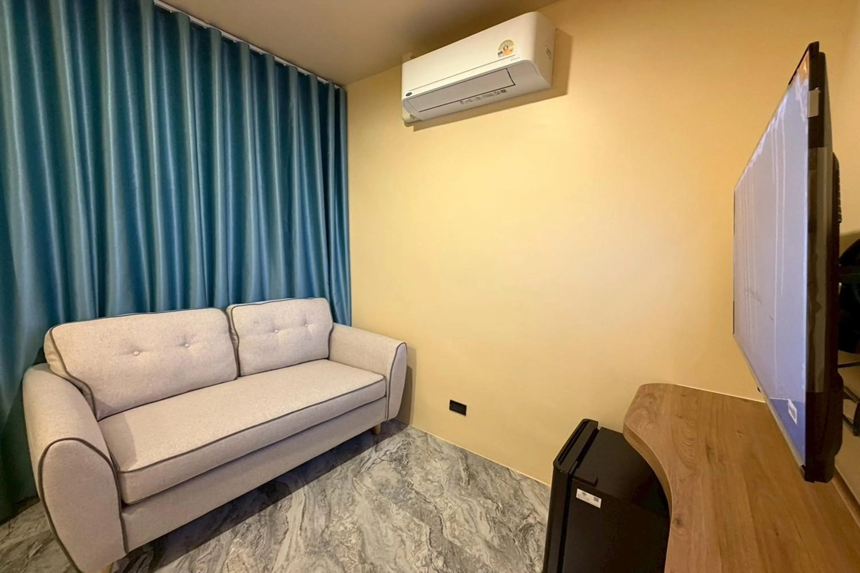 Superior Double Room in Sand Maré Karon Hotel