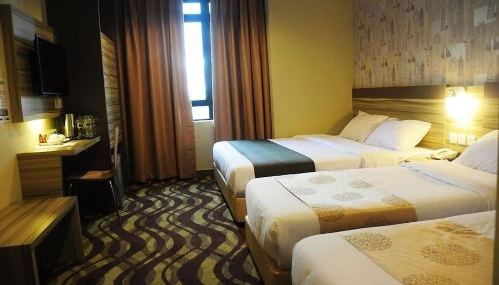 Deluxe Family Room in Victory City Hotel Crystal Bay