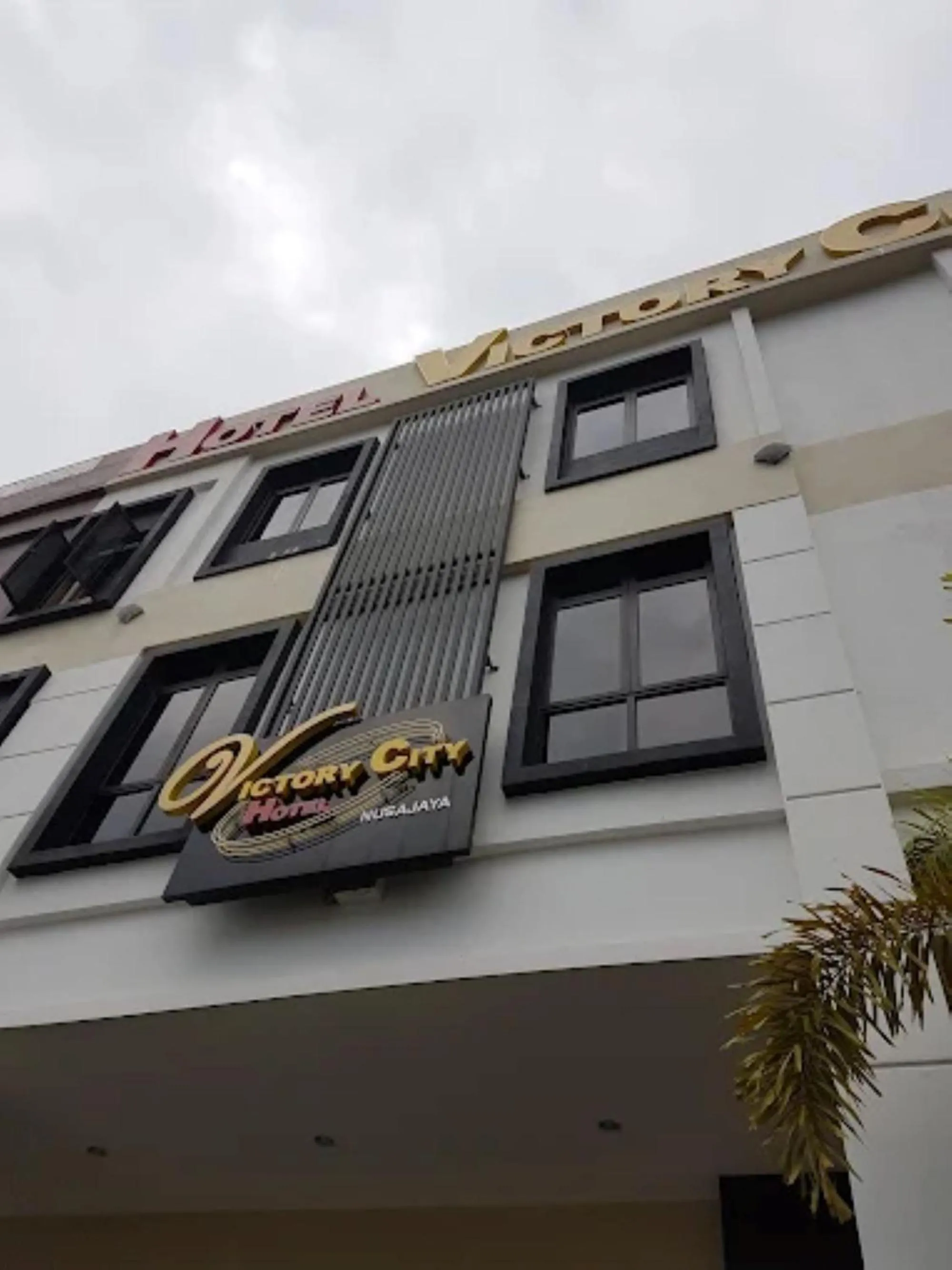 Victory City Hotel Crystal Bay