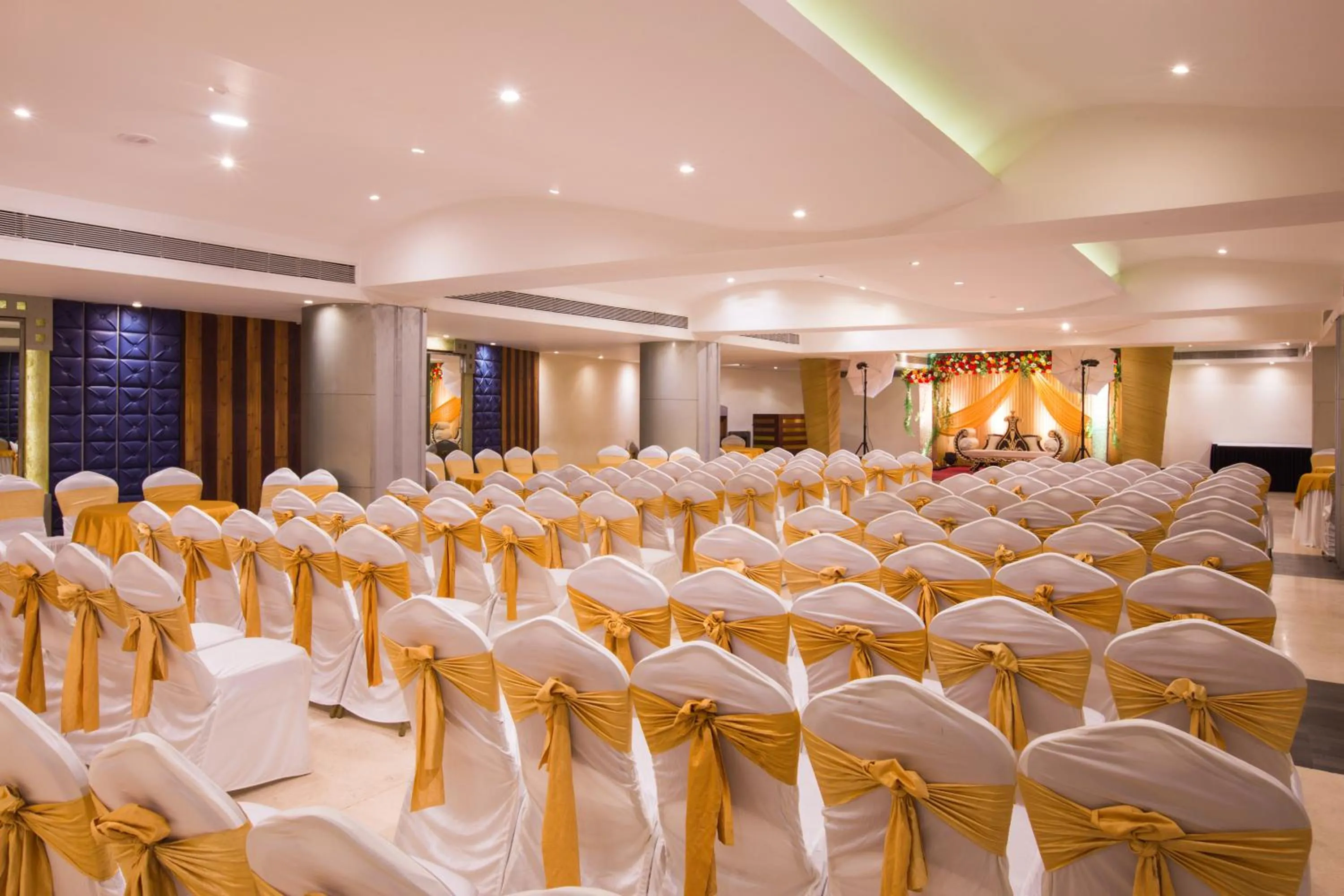 Banquet/Function facilities in Residency Club