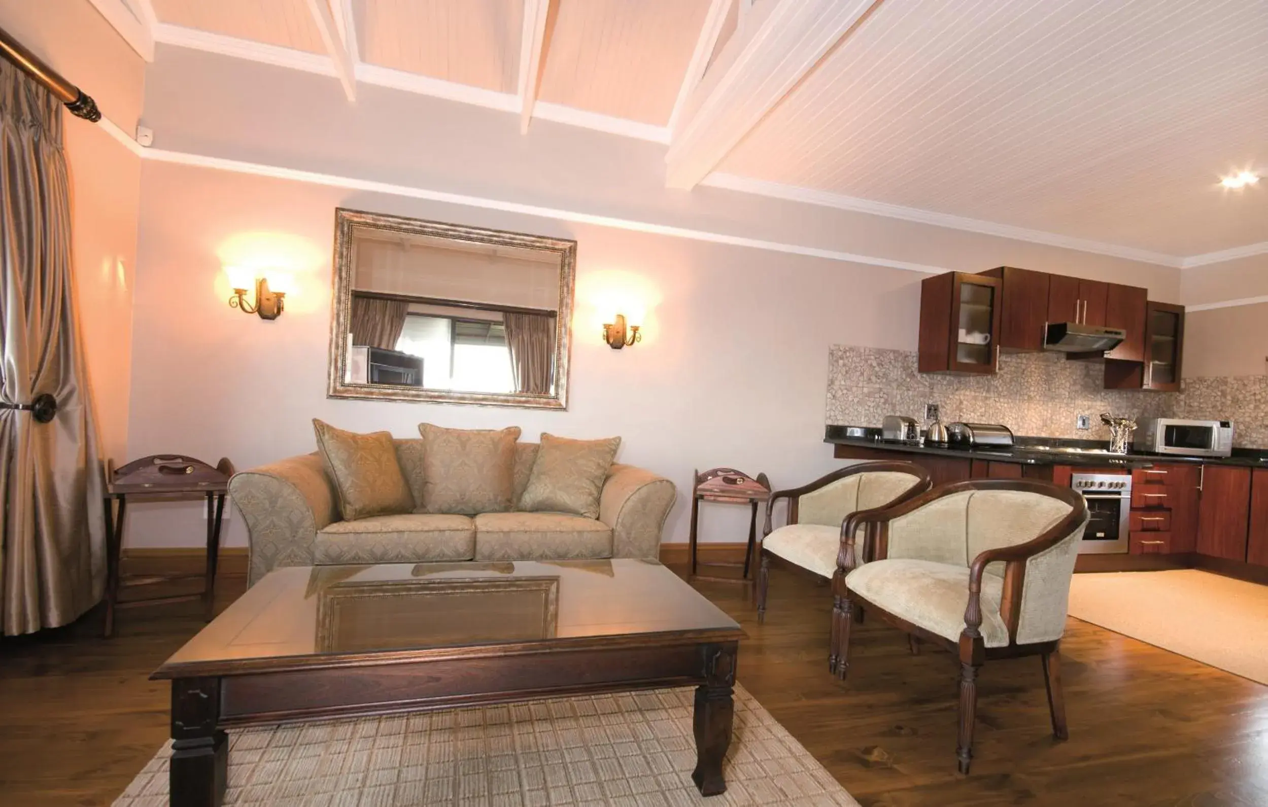 Living room in Pine Lodge Resort Living room in Pine Lodge Resort