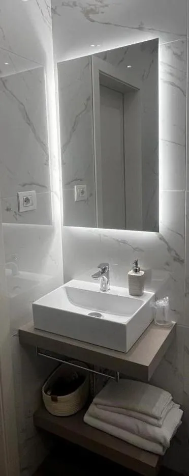 Bathroom in Hotel La Rocca