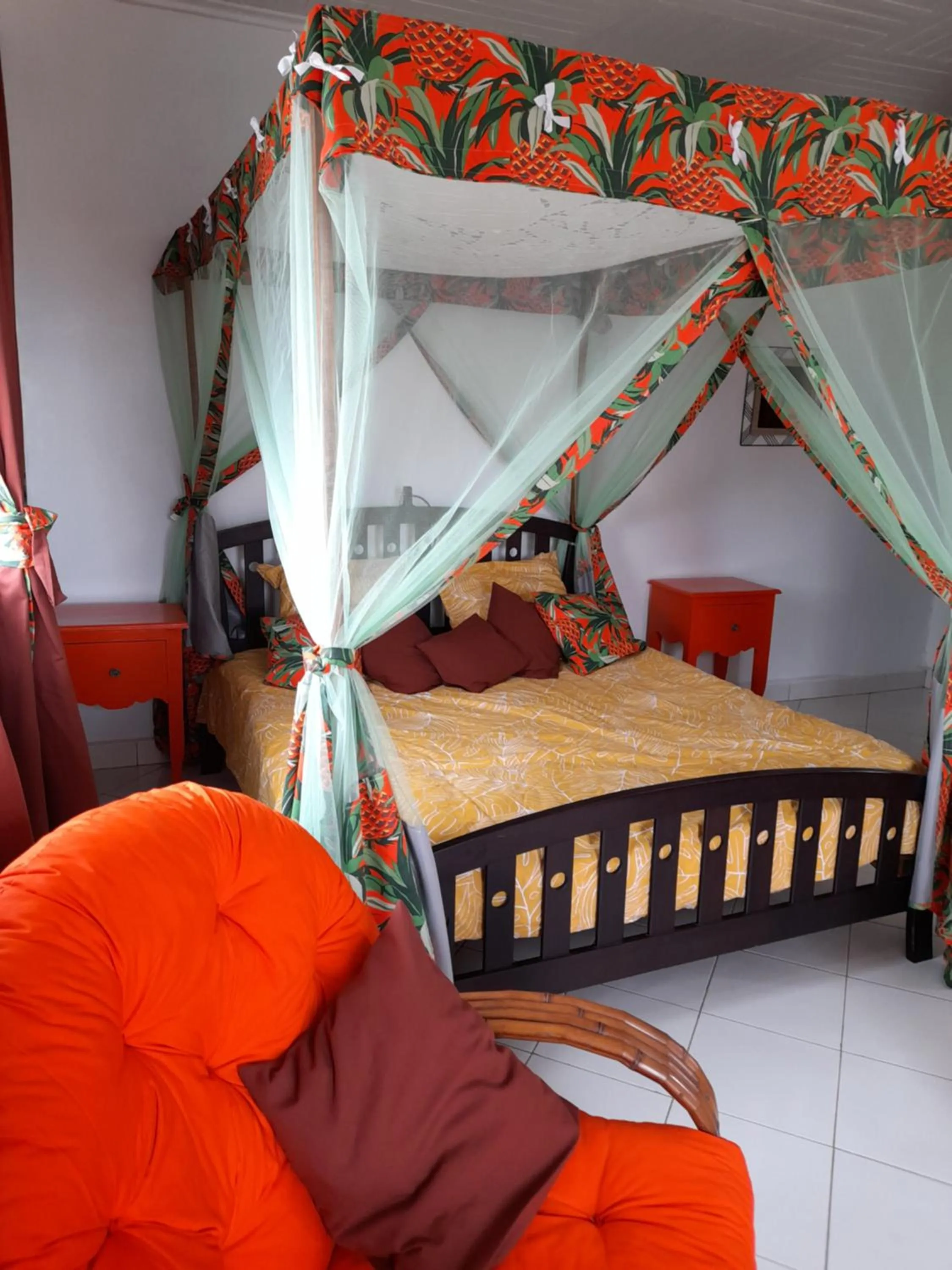 Photo of the whole room, Bed in Avamada Lodge