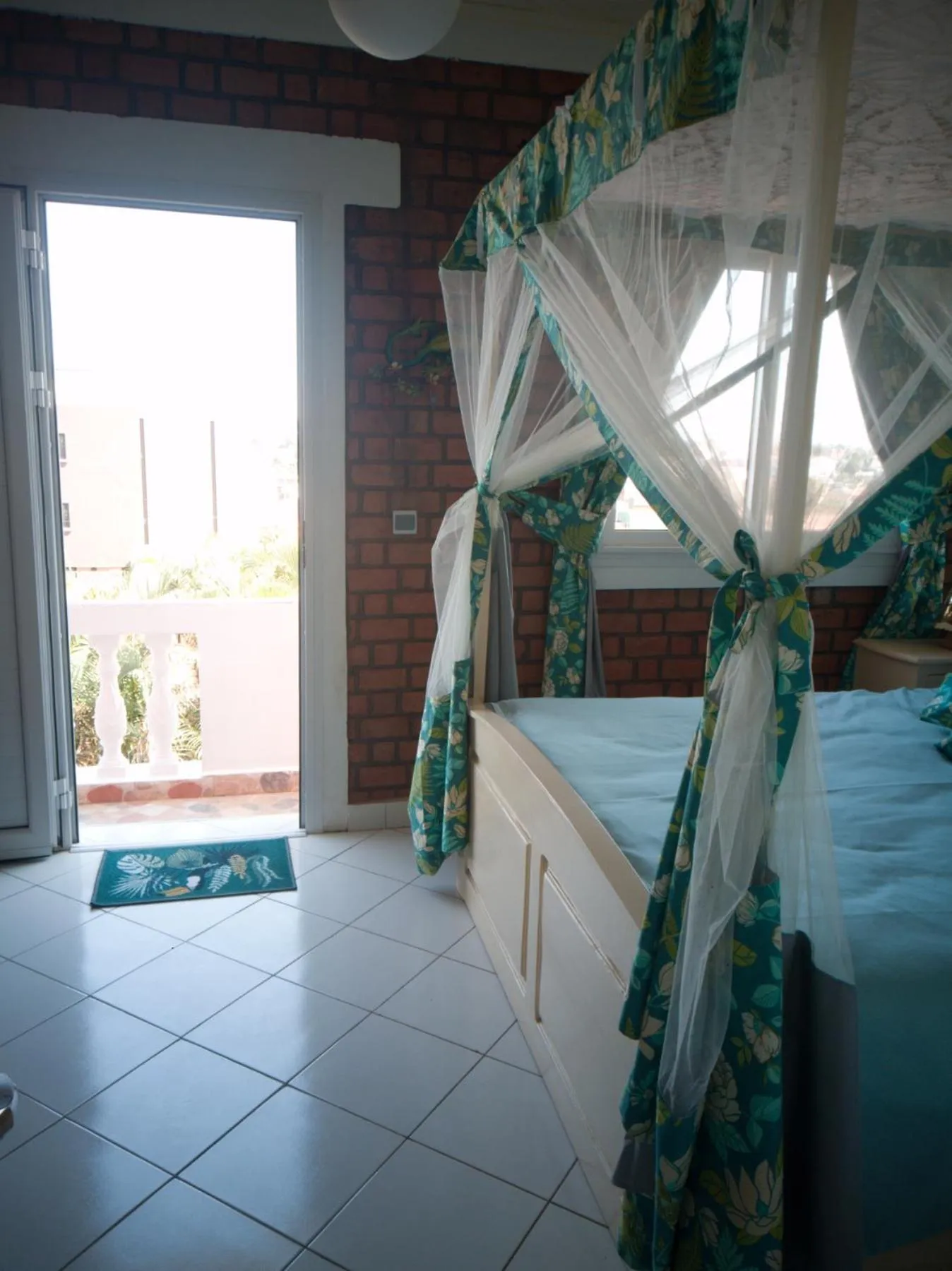 Balcony/Terrace, Bed in Avamada Lodge