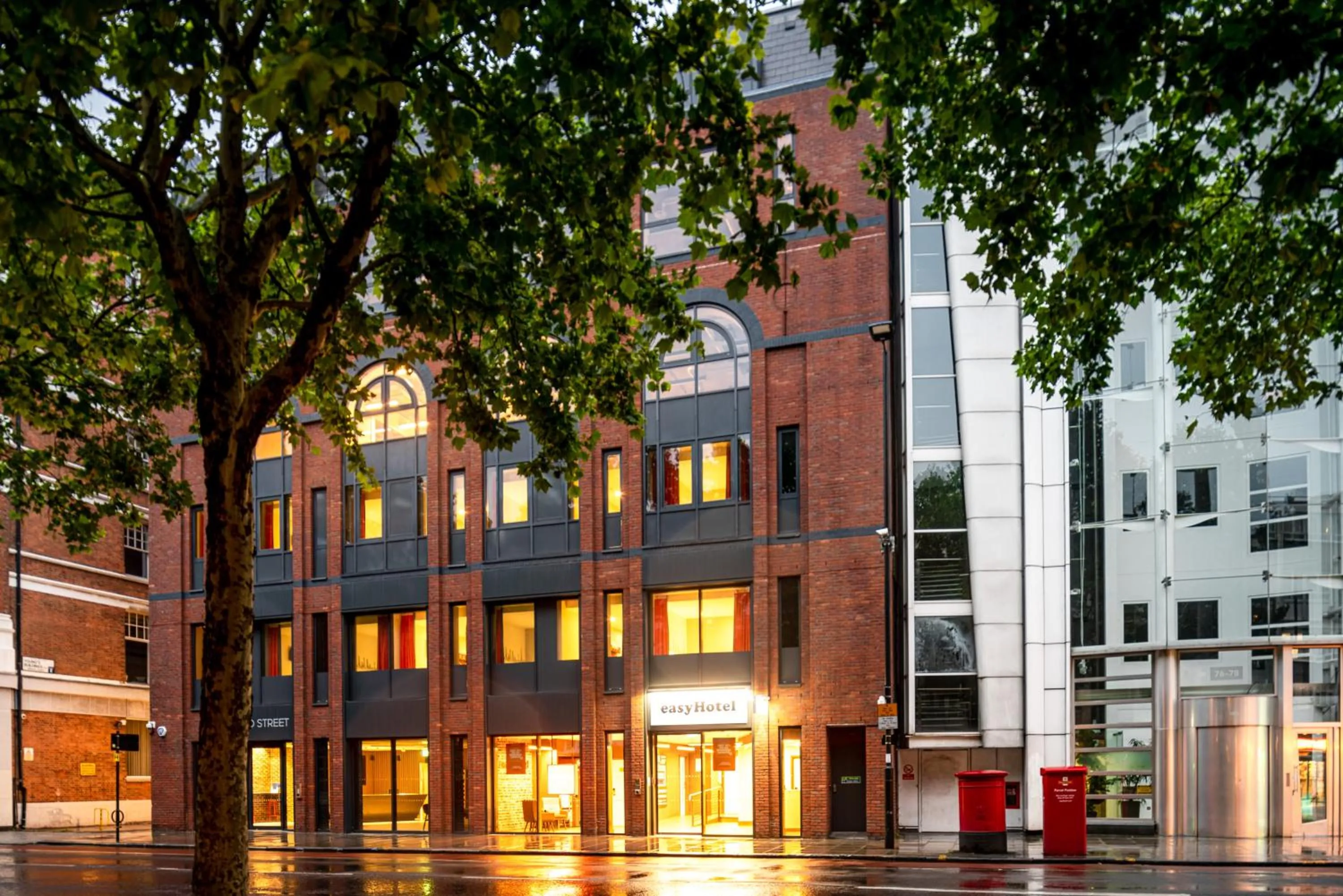 Property building in easyHotel London City Shoreditch