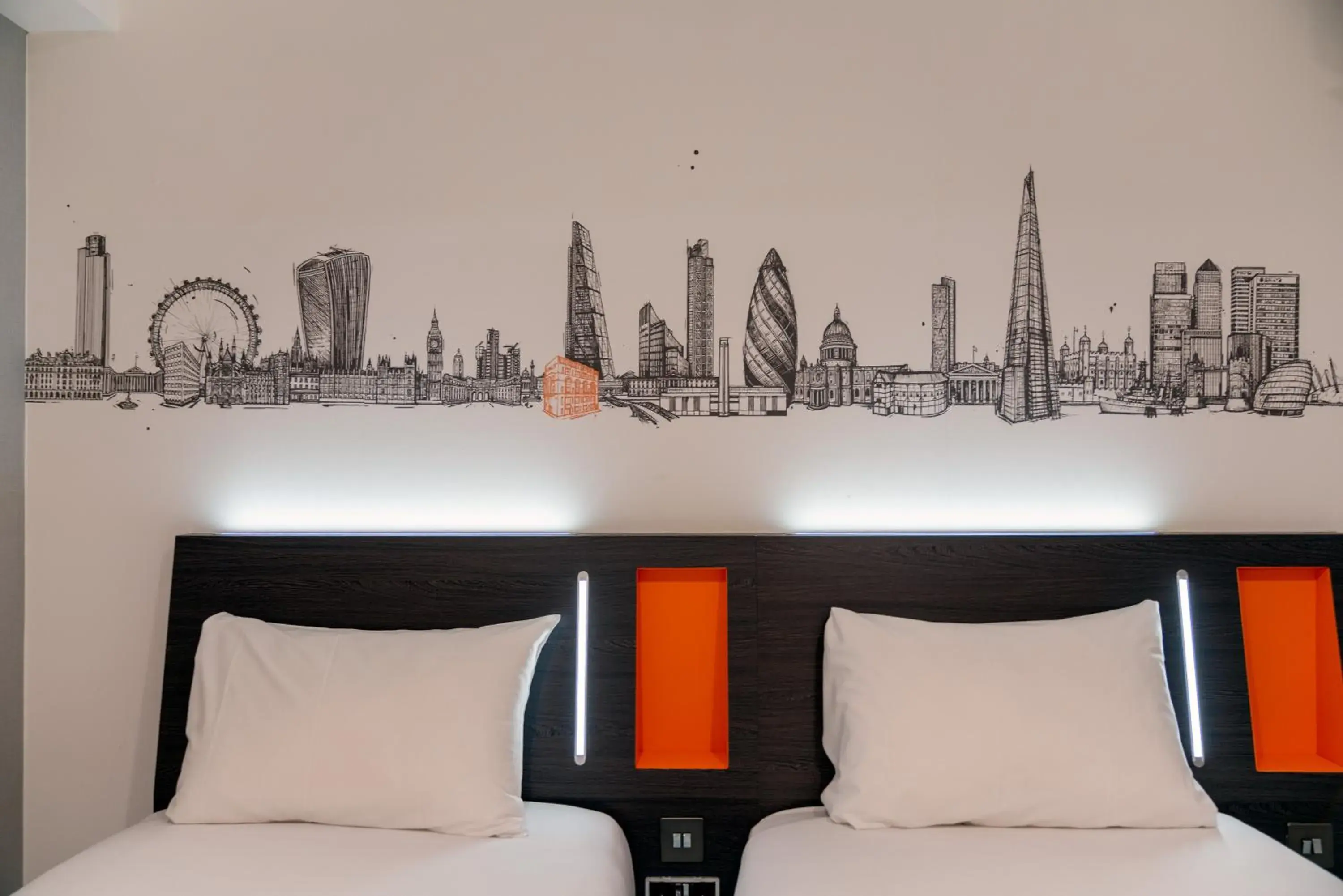 Bedroom, Bed in easyHotel London City Shoreditch Bedroom, Bed in easyHotel London City Shoreditch