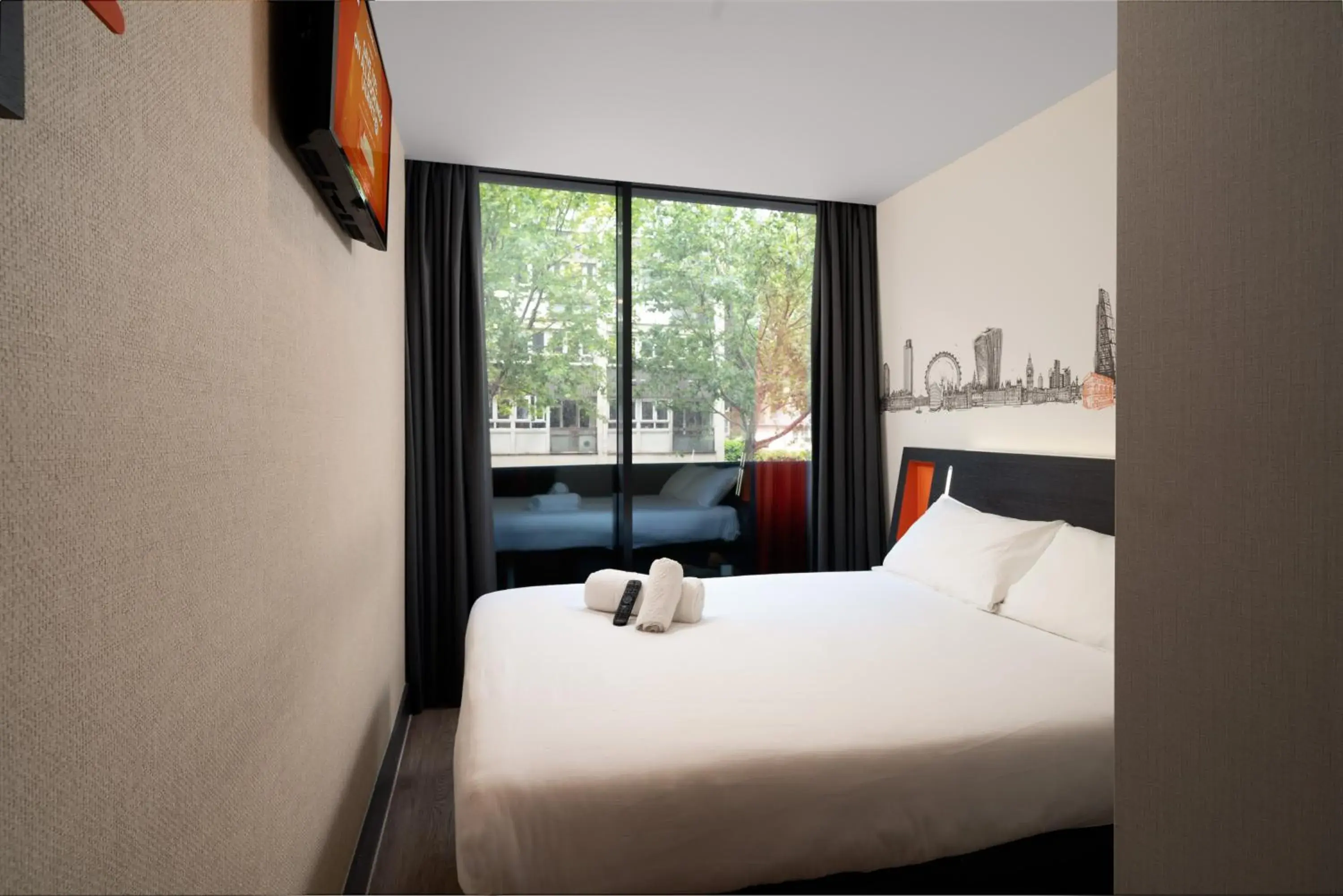 Bed in easyHotel London City Shoreditch Bed in easyHotel London City Shoreditch