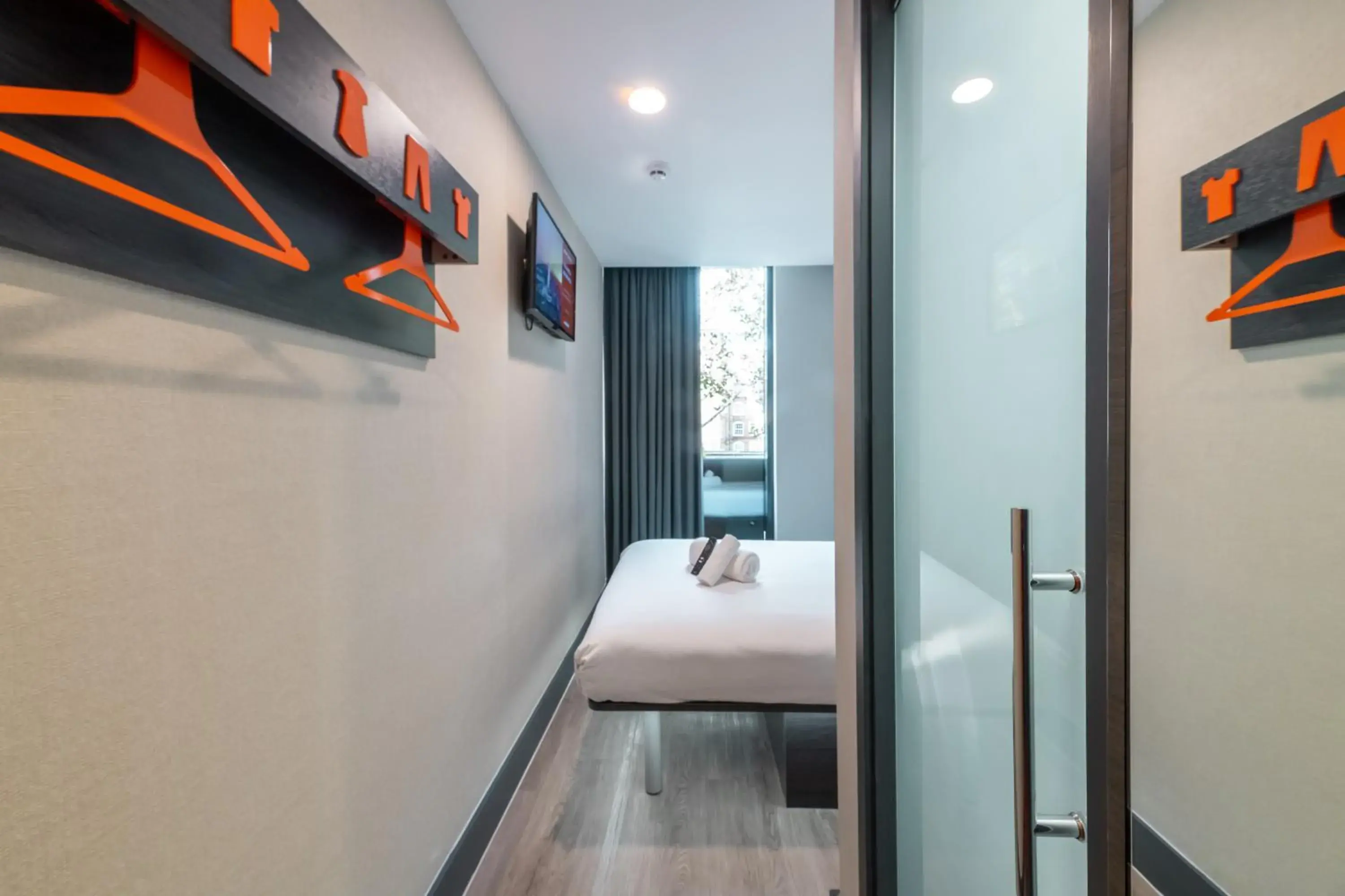 Bed in easyHotel London City Shoreditch Bed in easyHotel London City Shoreditch