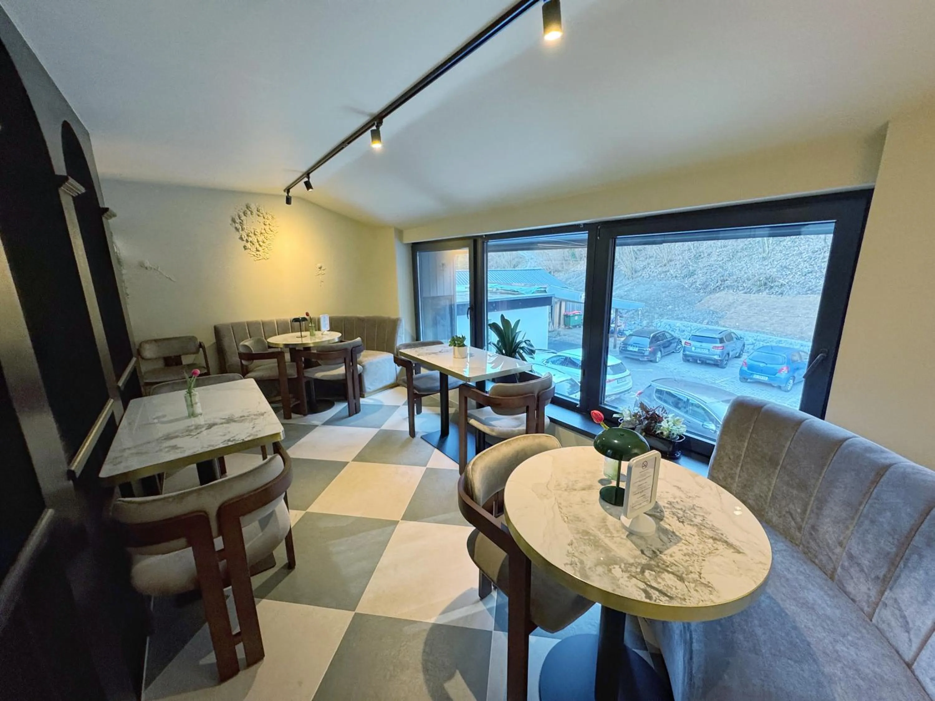 Seating area in Motel Reich