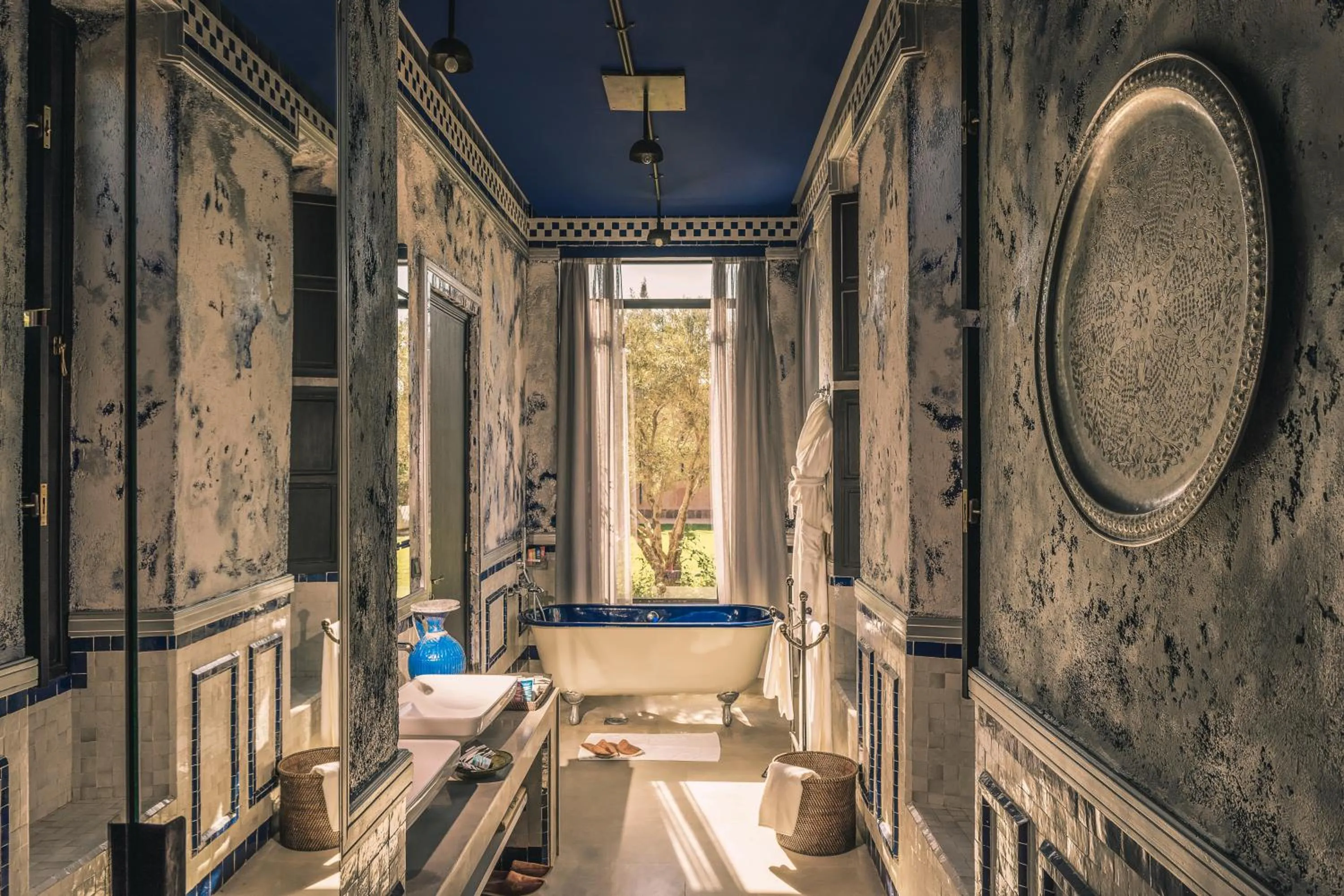 Toilet in The Source Hotel Music & Spa