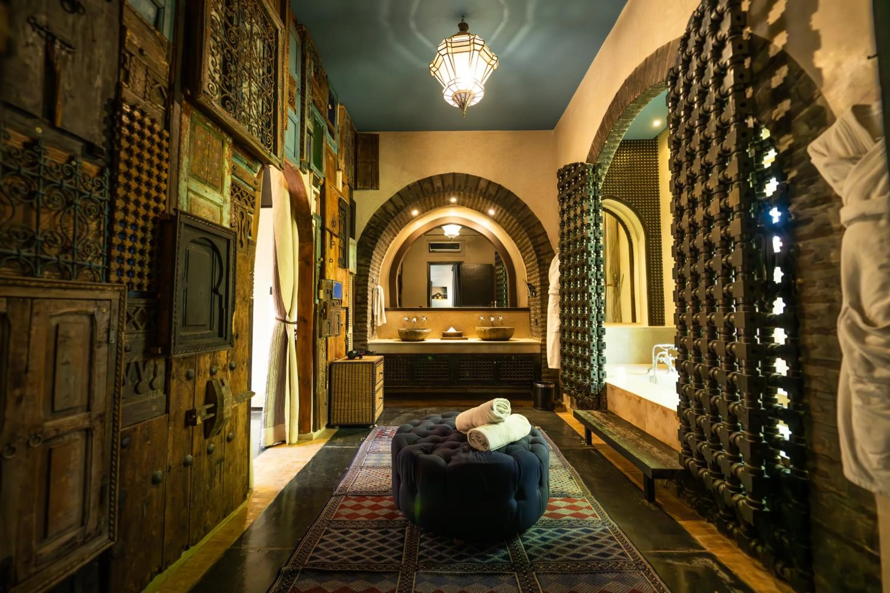 Toilet in The Source Hotel Music & Spa