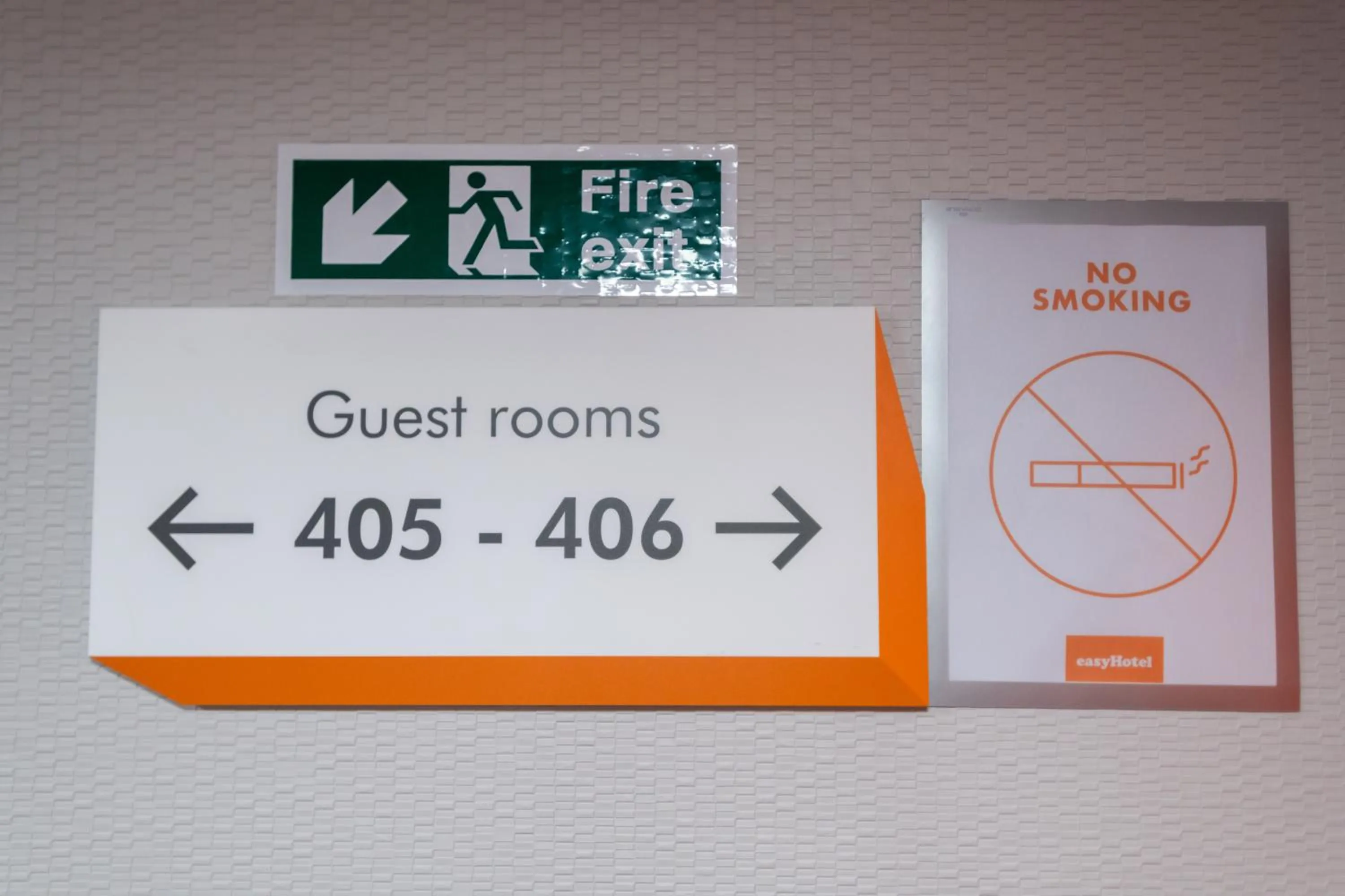 Floor plan in easyHotel Croydon