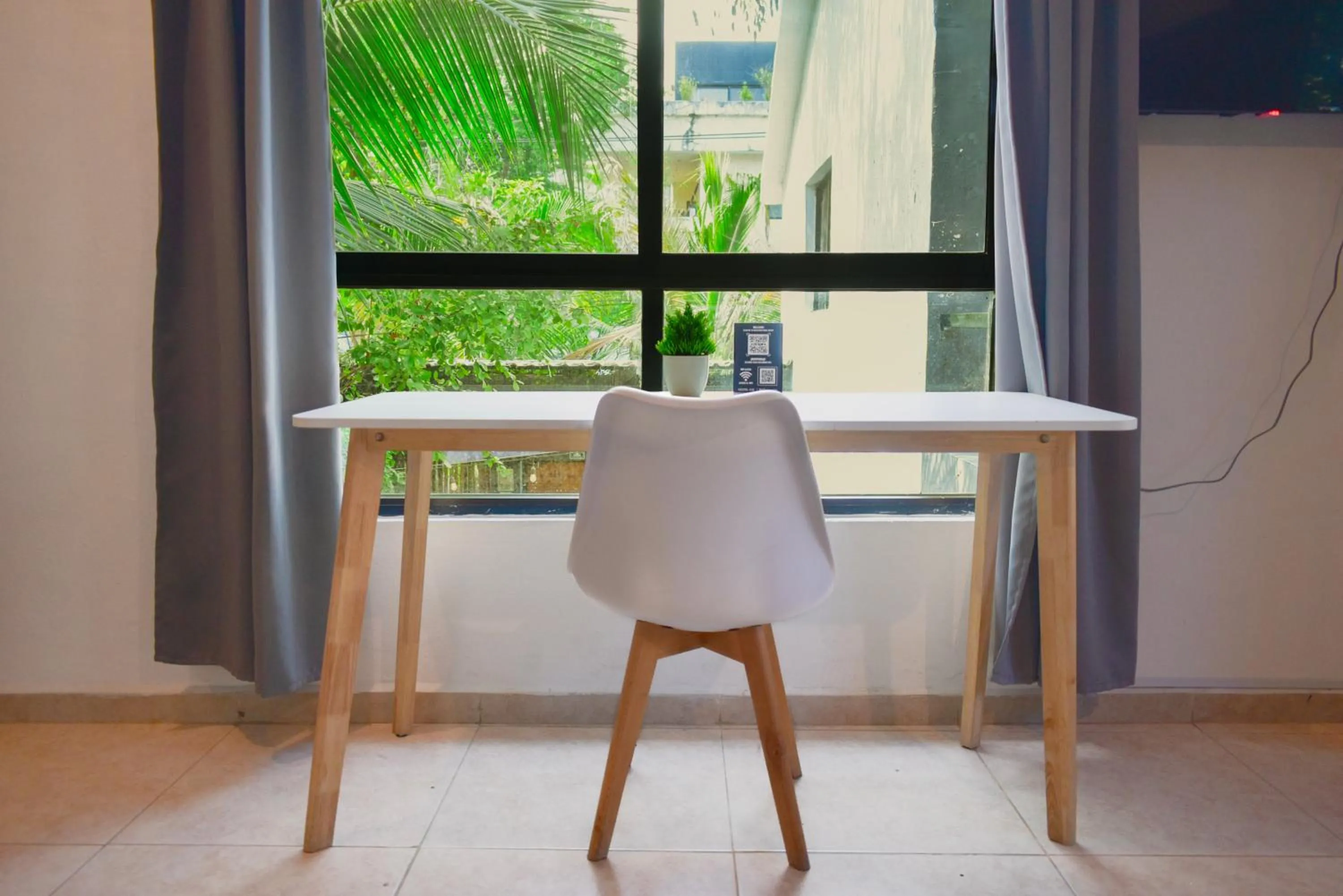 Seating area in Che Tulum Hostel & Bar Adults Only