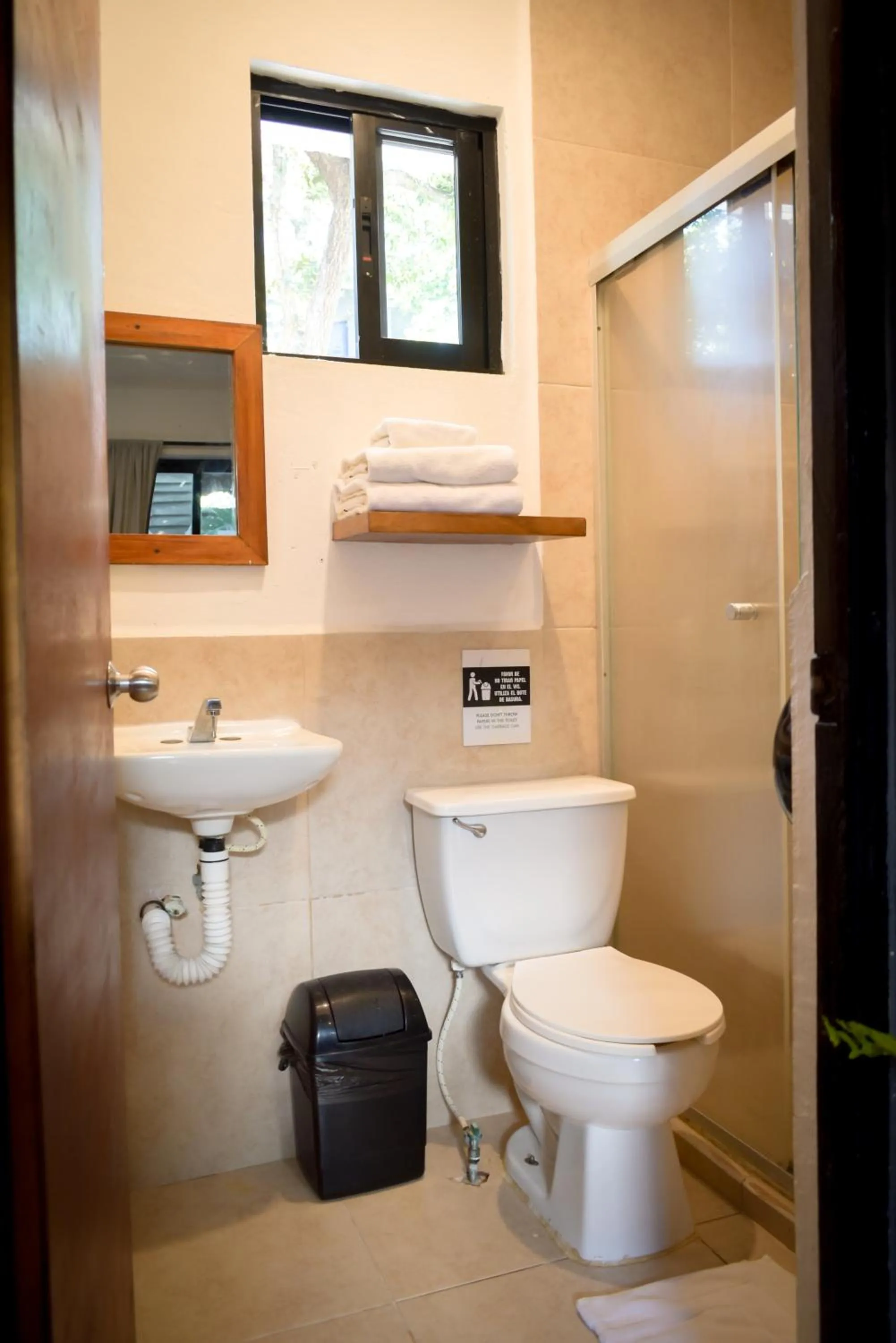 Bathroom in Che Tulum Hostel & Bar Adults Only