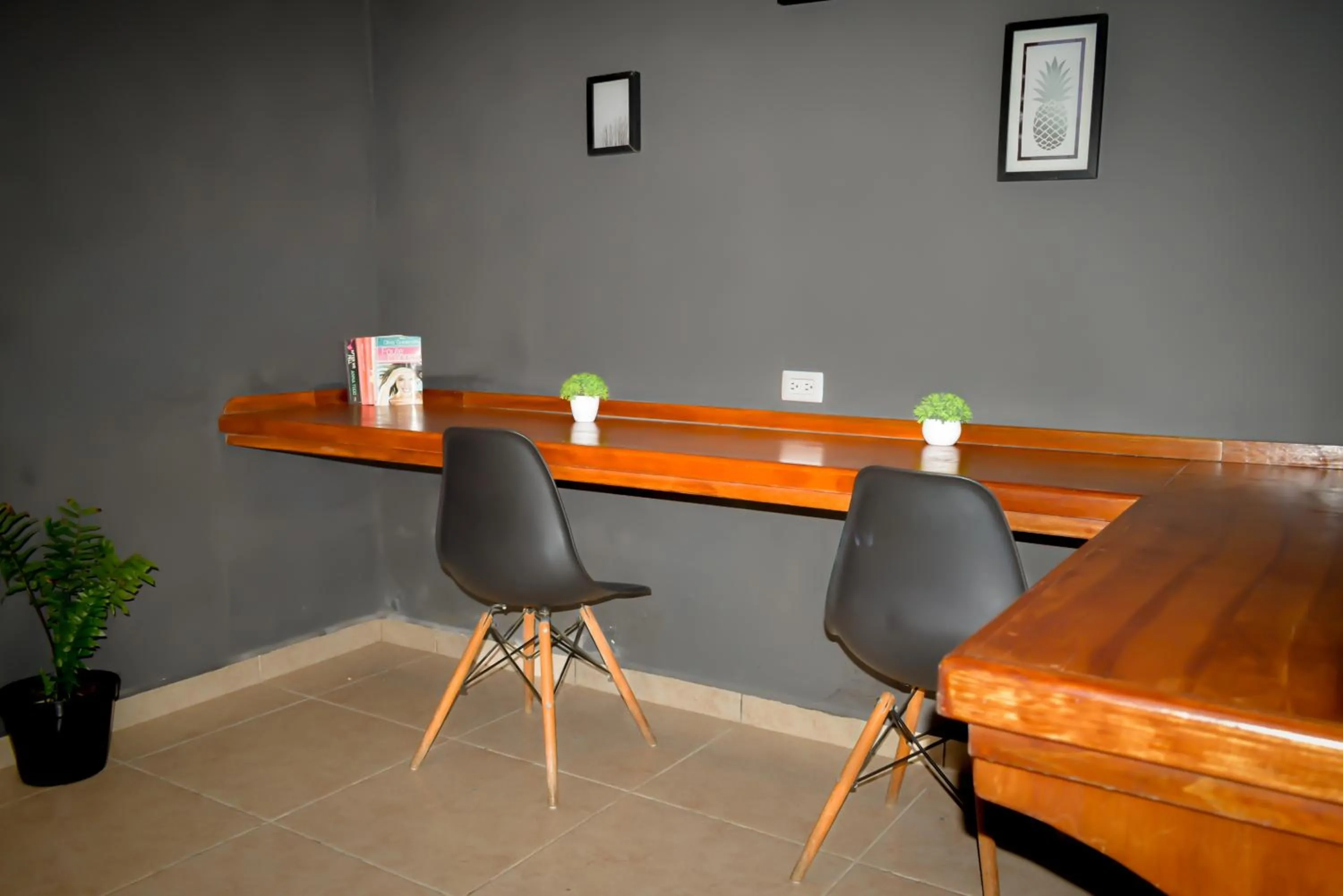 Seating area in Che Tulum Hostel & Bar Adults Only