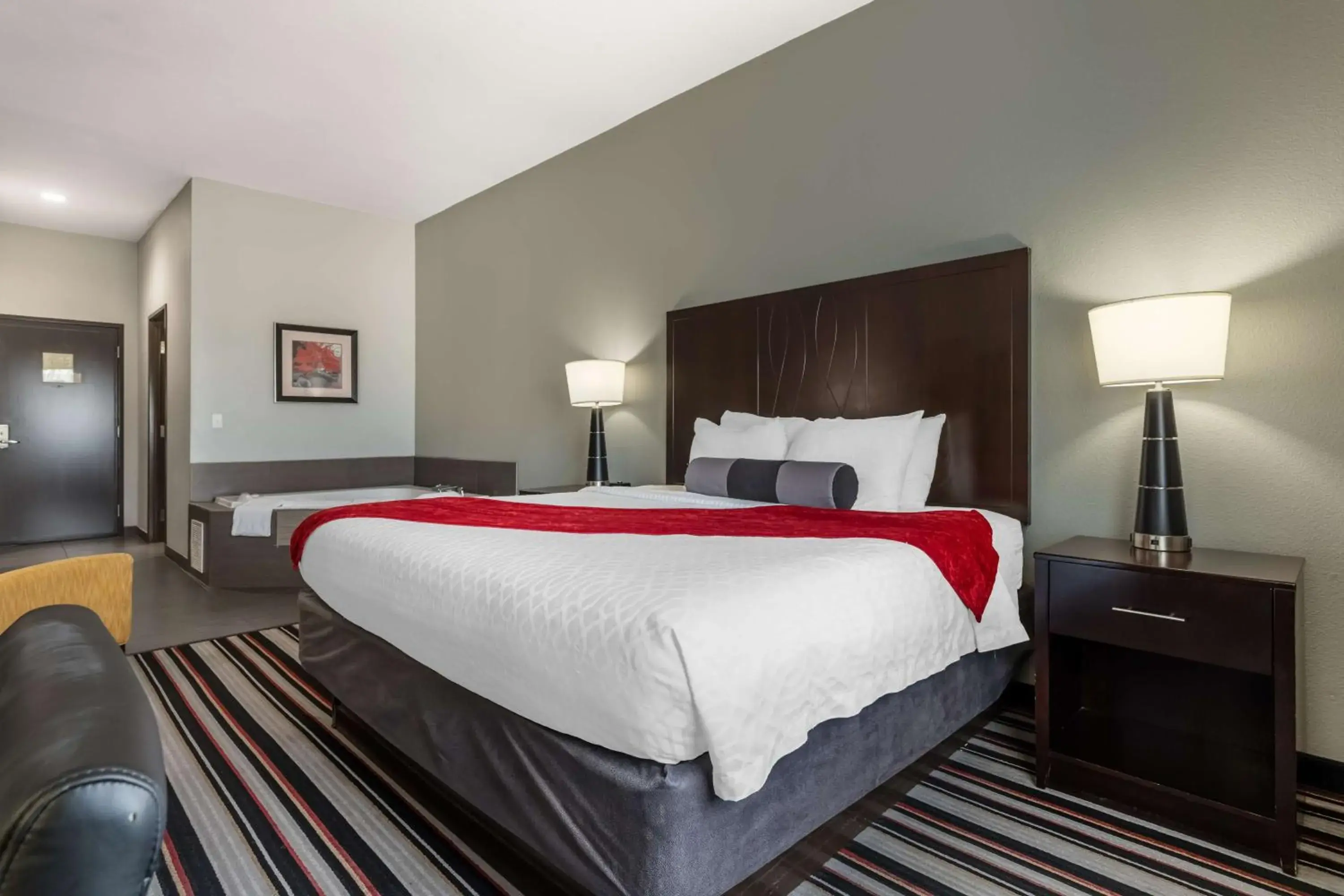 Bedroom, Bed in Best Western Plus Coweta's 1st Hotel Bedroom, Bed in Best Western Plus Coweta's 1st Hotel