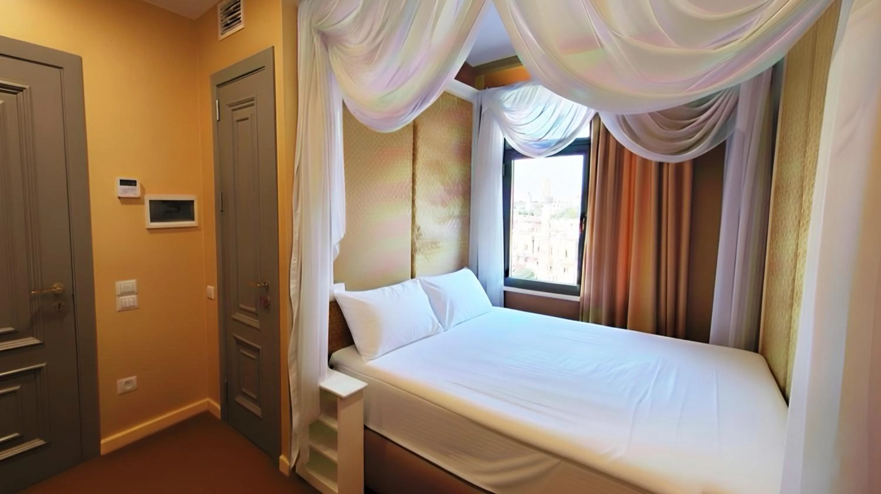 Standard Double Room - single occupancy in Seven Beauties Hotel