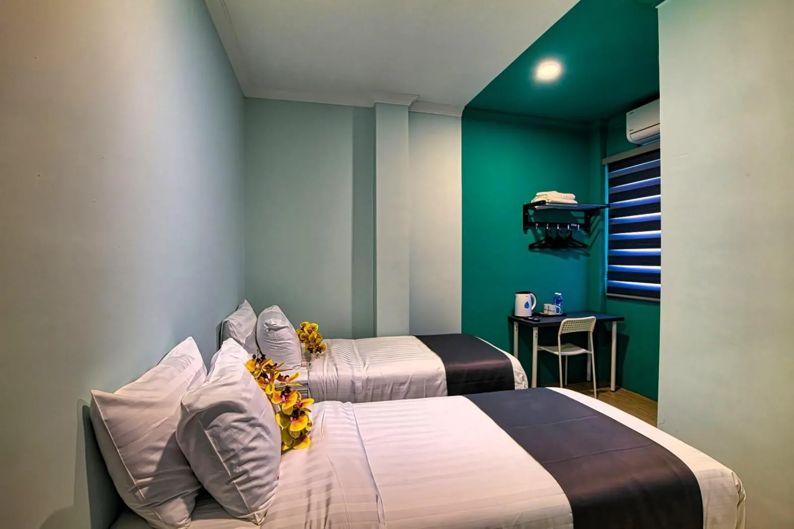 Photo of the whole room, Bed in Alami Garden Hotel Kuala Lumpur