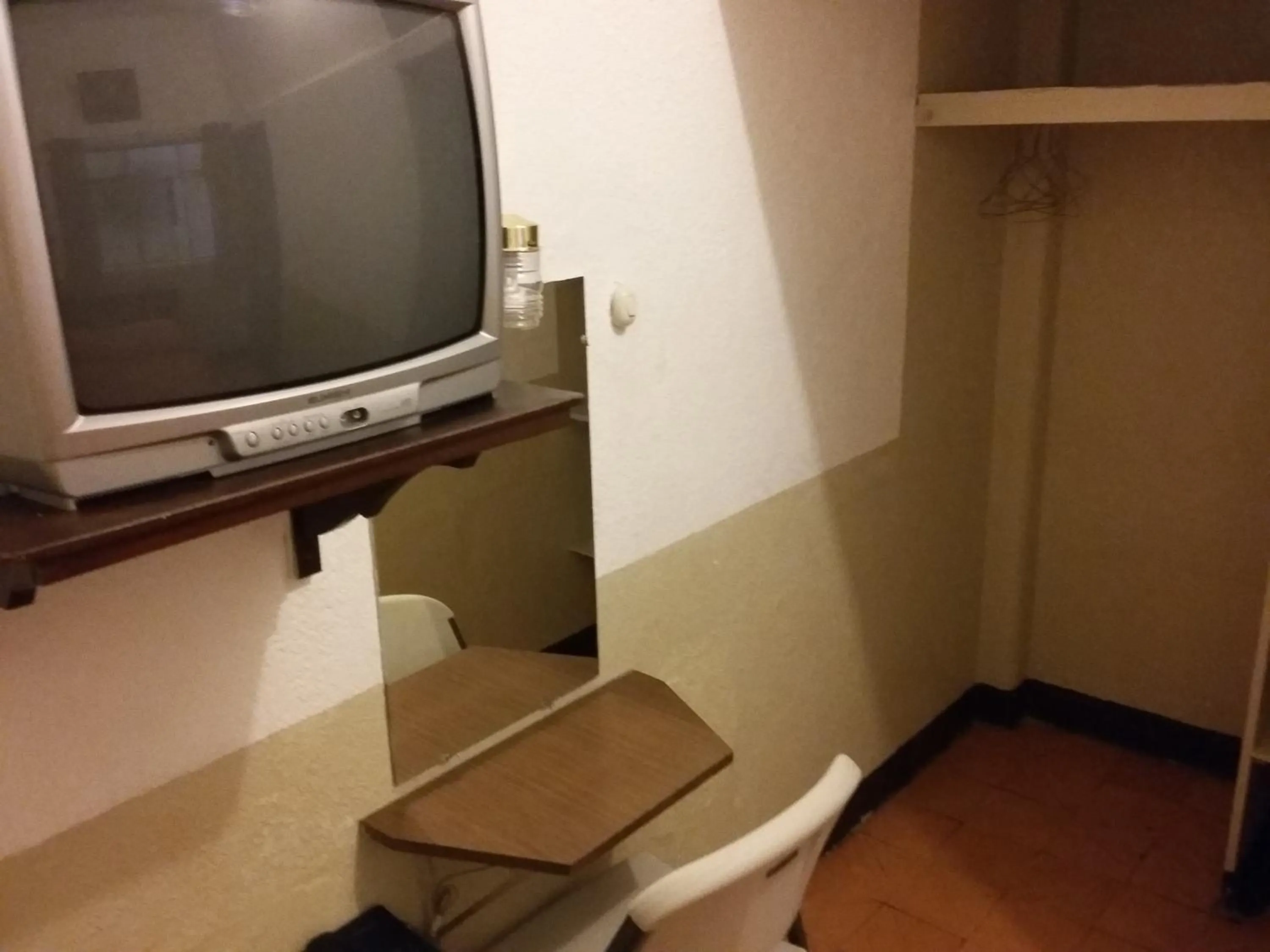 TV and multimedia in Hotel Centenario